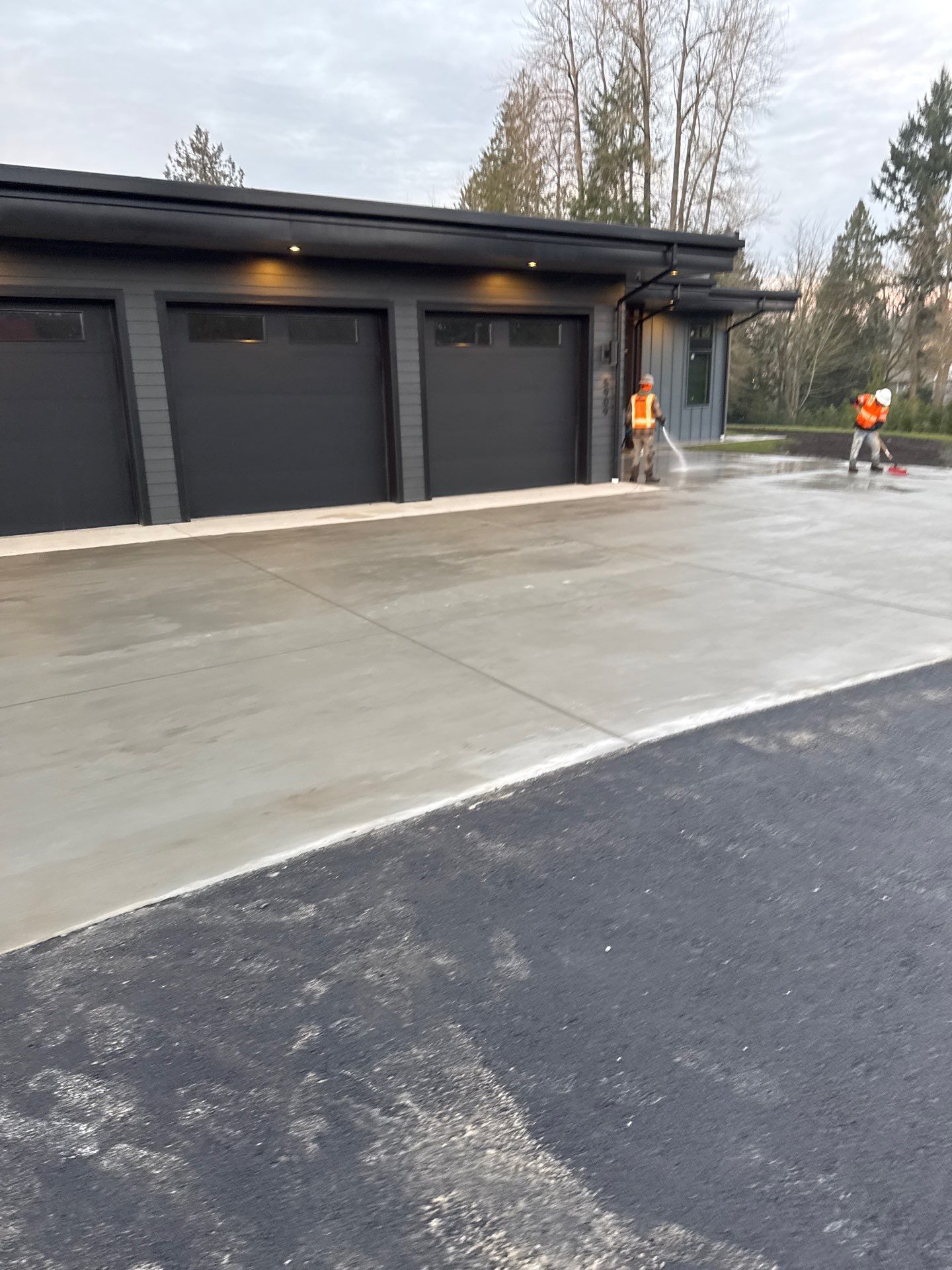 Concrete Patio, Walkway & Asphalt Driveway | Snohomish by Jireh Asphalt & Concrete Inc 