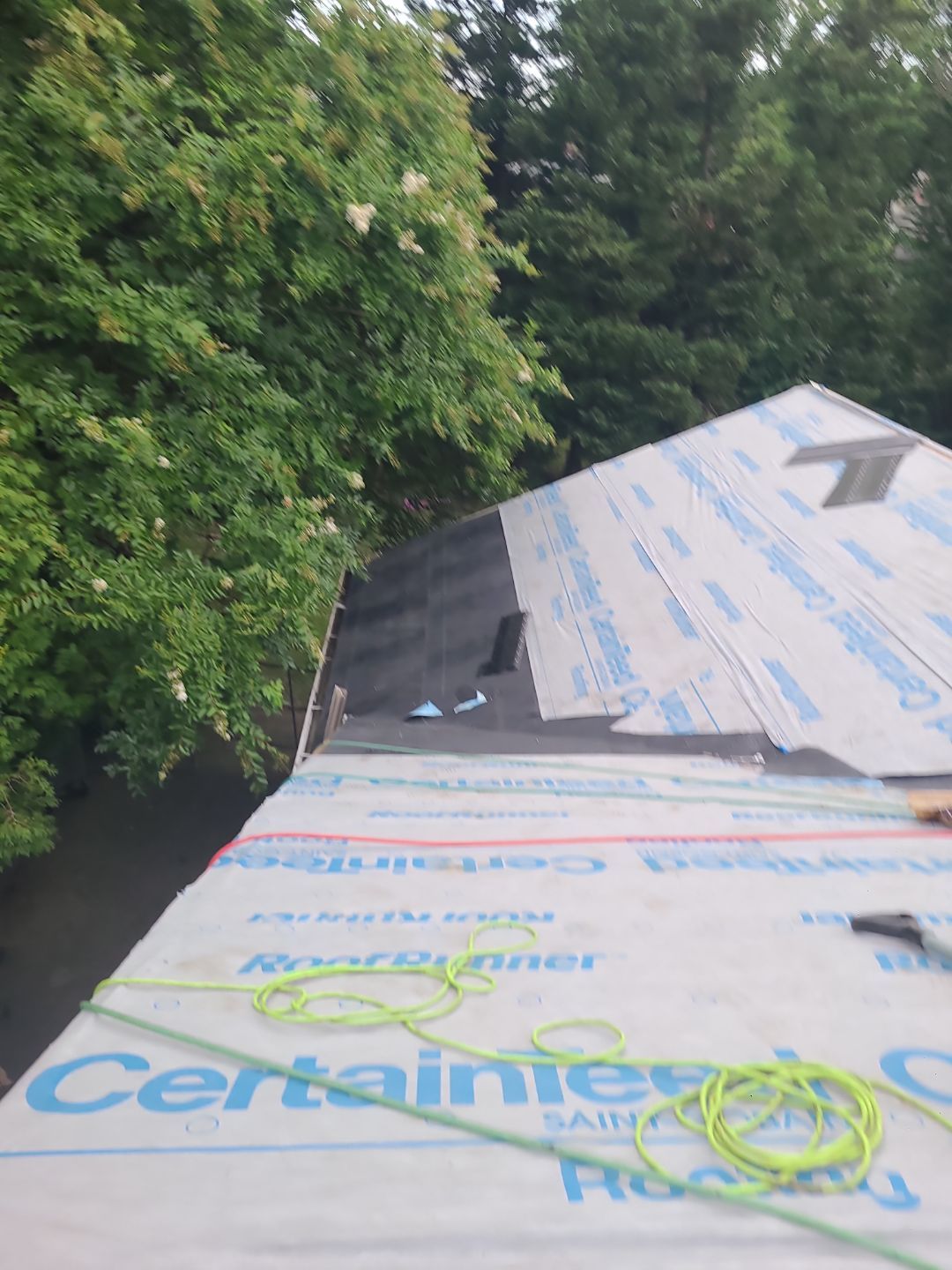 Arlington: Roof Replacement with CertainTeed Landmark Pro in Max Def Georgetown Gray by RM Banning, Inc.