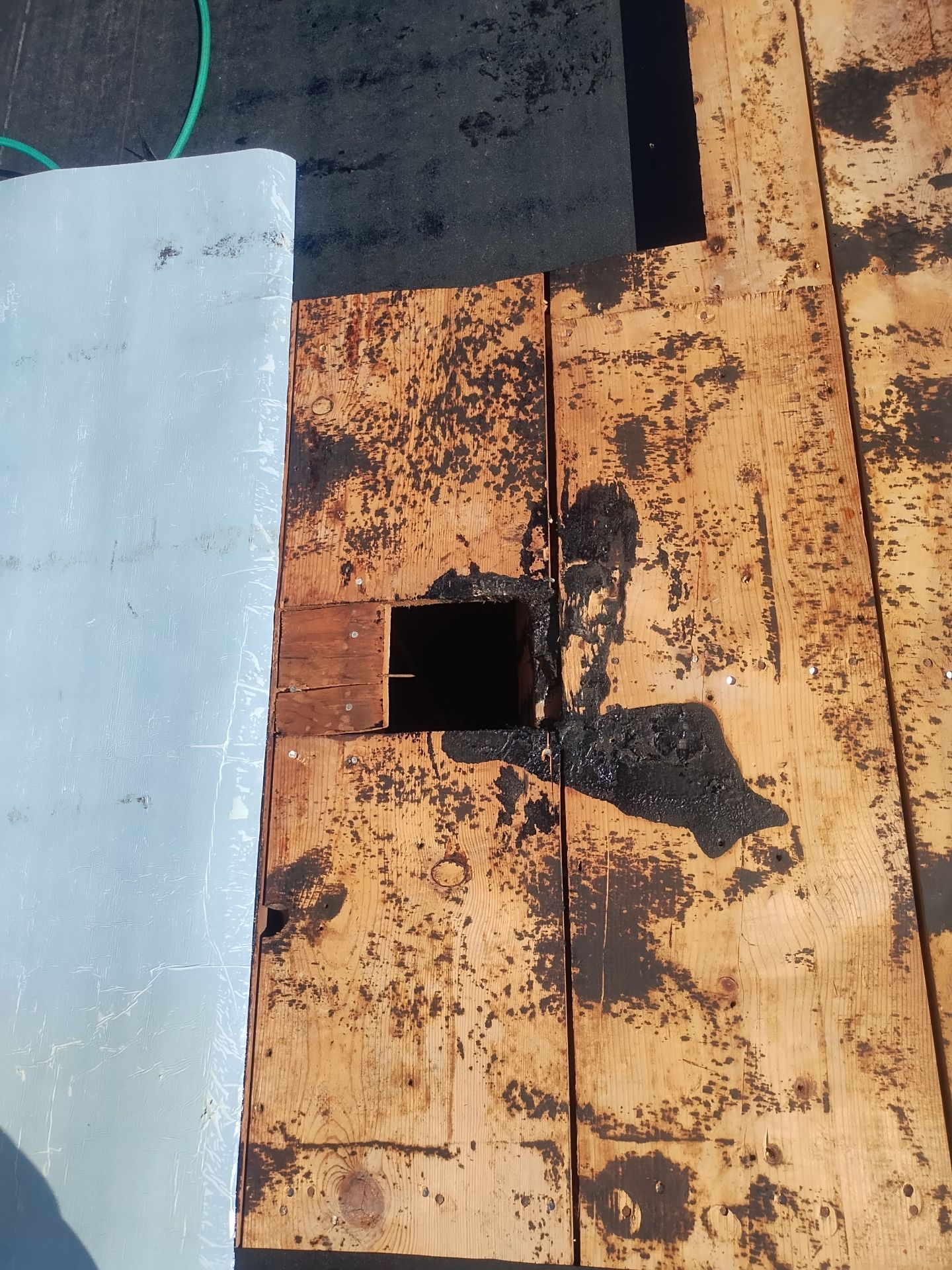 Project in St. Petersburg 33712 by Mitchell Roofing Company LLC 