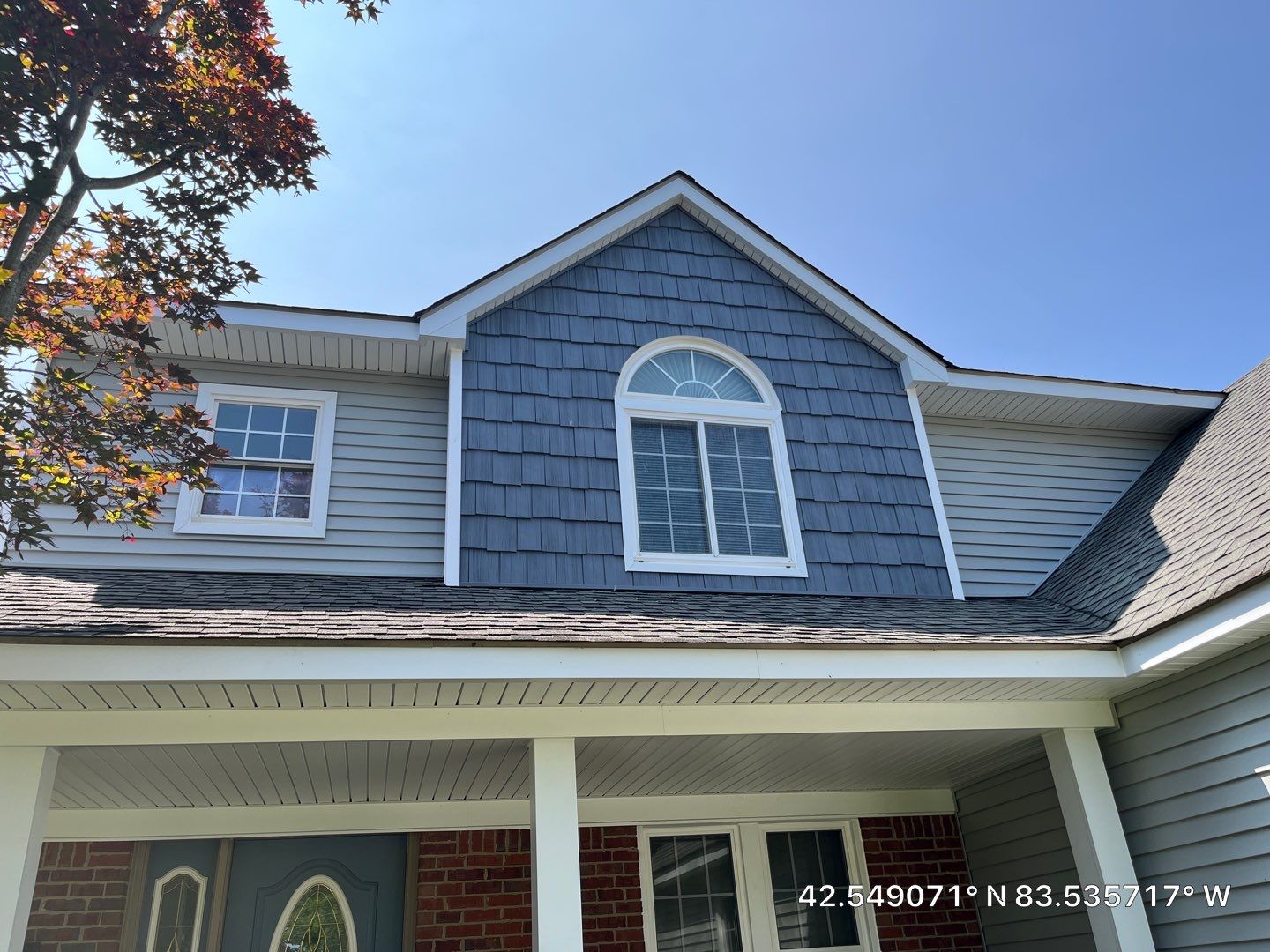 Siding Replacement using Certainteed Restoration Classic D4 by 180 Contractors
