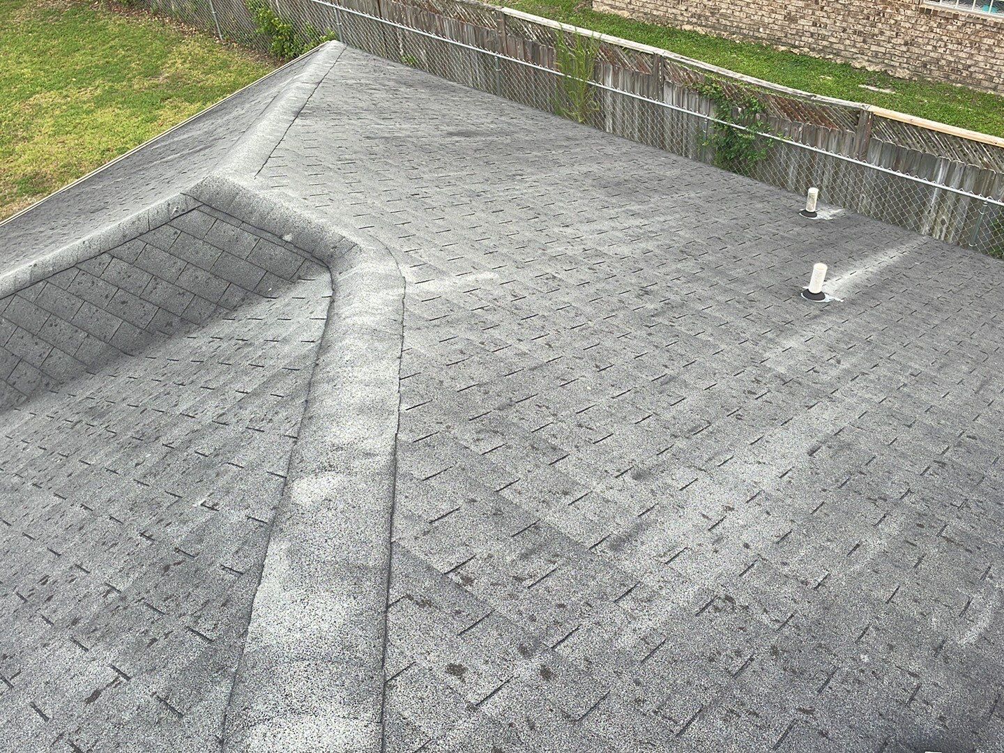 Residential Roofing Installation using Atlas Pinnacle Pristine  by Talya Roofing