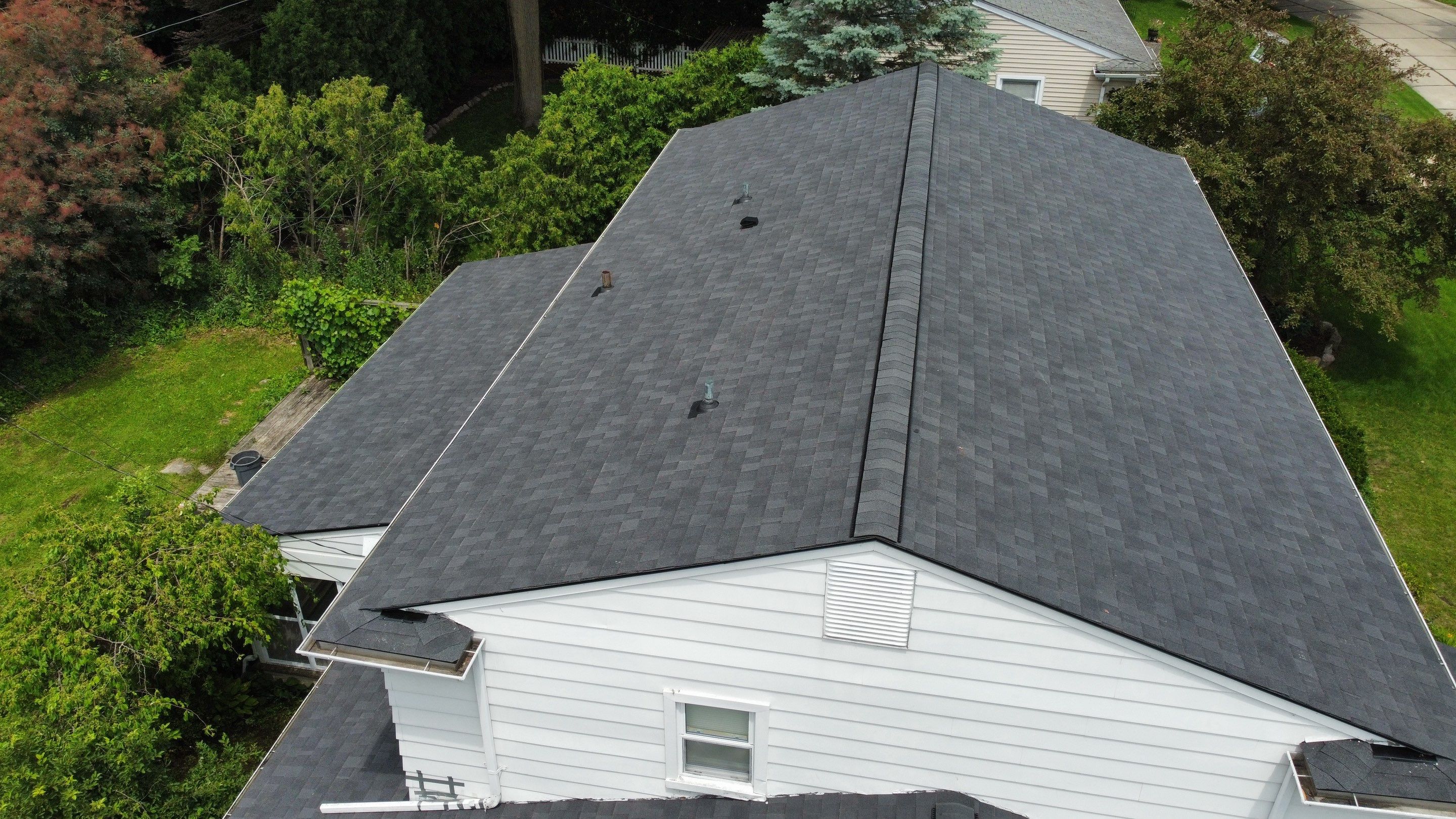 New Roof in Farmington by EverNew Roofing 