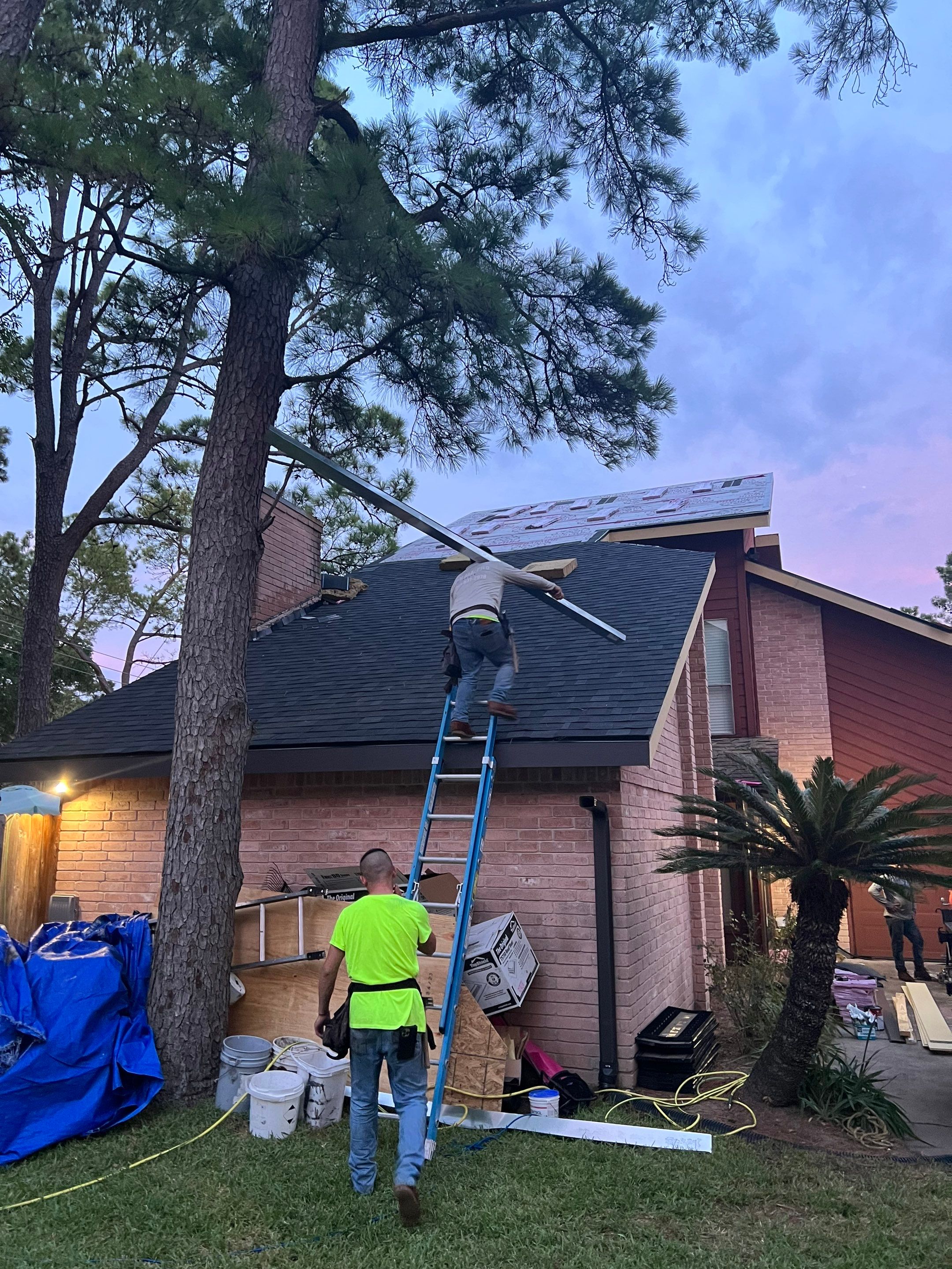 Residential Roofing Installation using Owen's Corning Duration (Lifetime) Shingles by Roof Repair Company