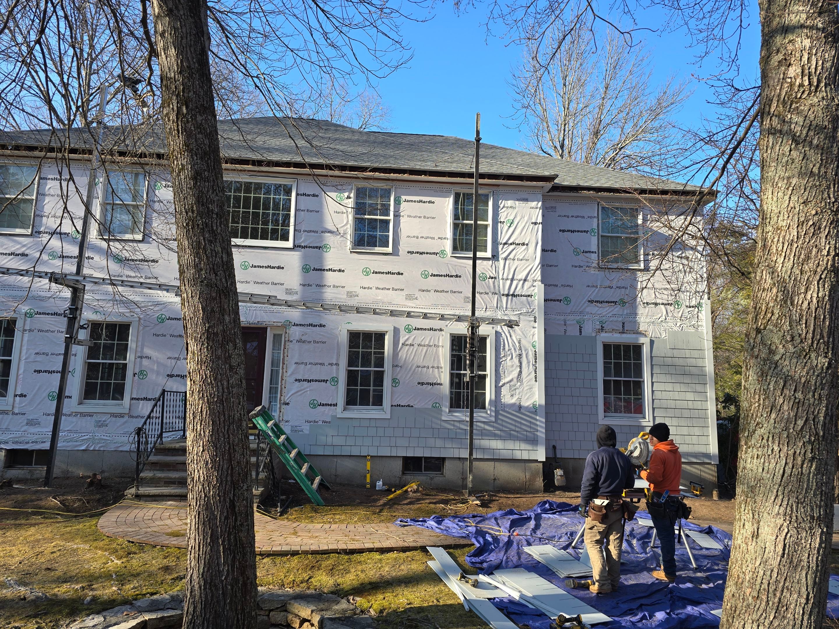 Siding and roof replacement in Framingham, Ma by UBrothers Construction