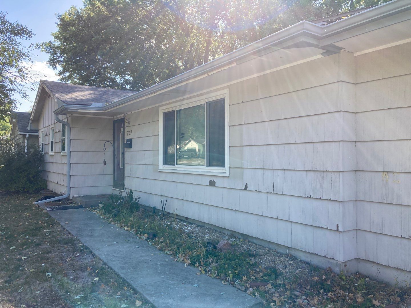 Siding Installation using D4 Market Square by EEC  Windows, Siding & Roofing 