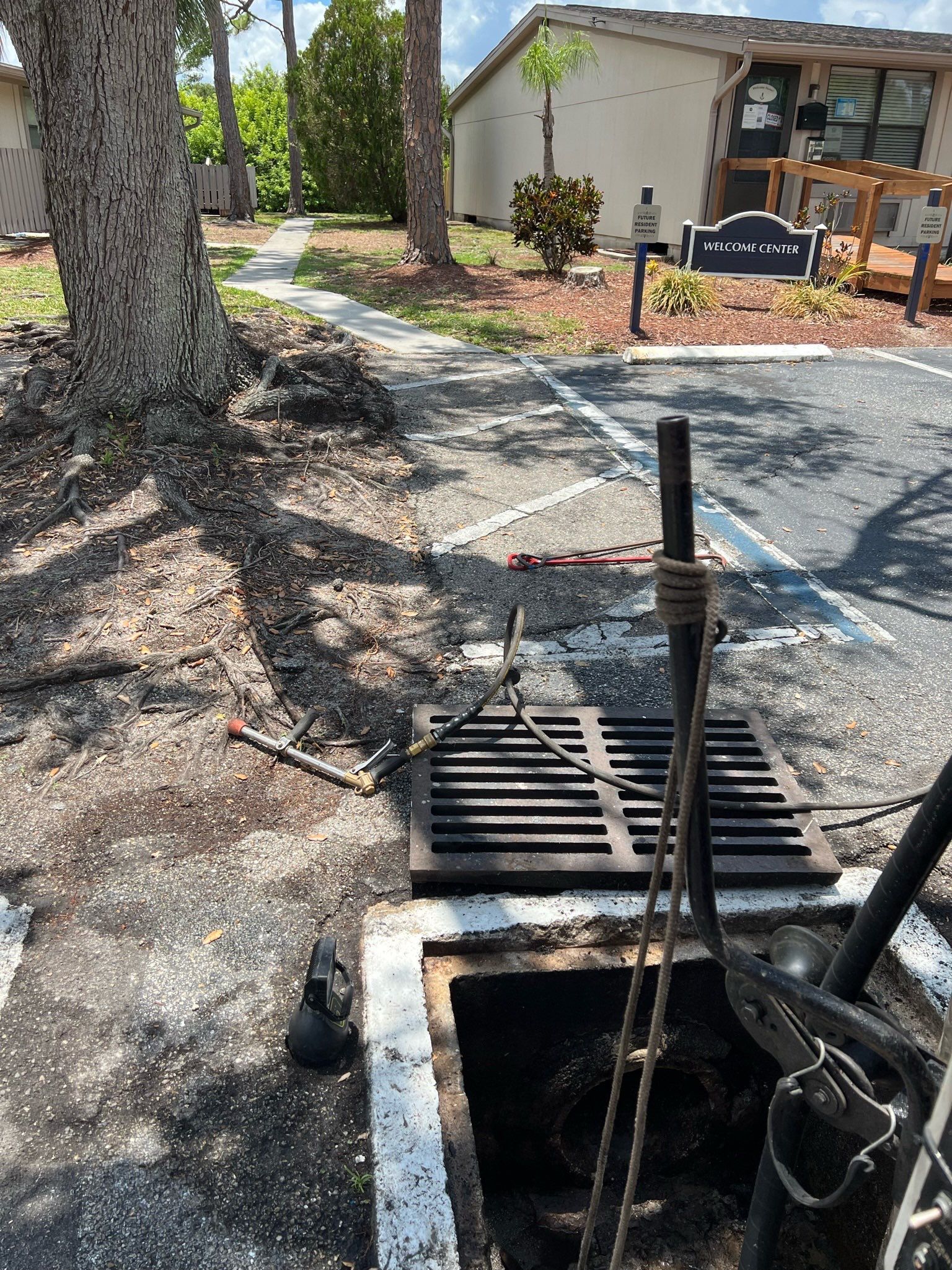 Apartment Complex Storm Water System Maintenance by APS Power & Water