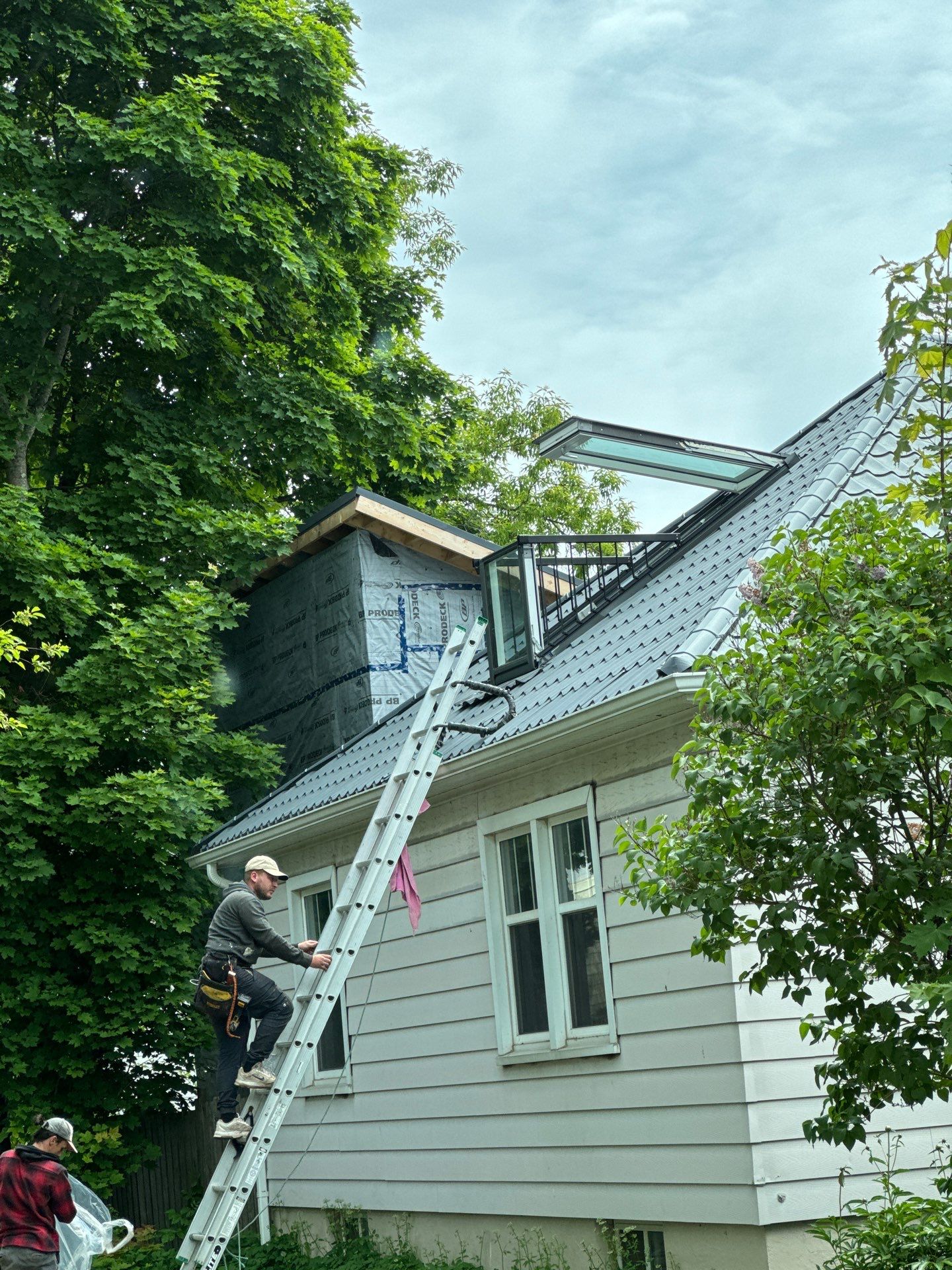 New balcony Skylight system installation by Bobby Built