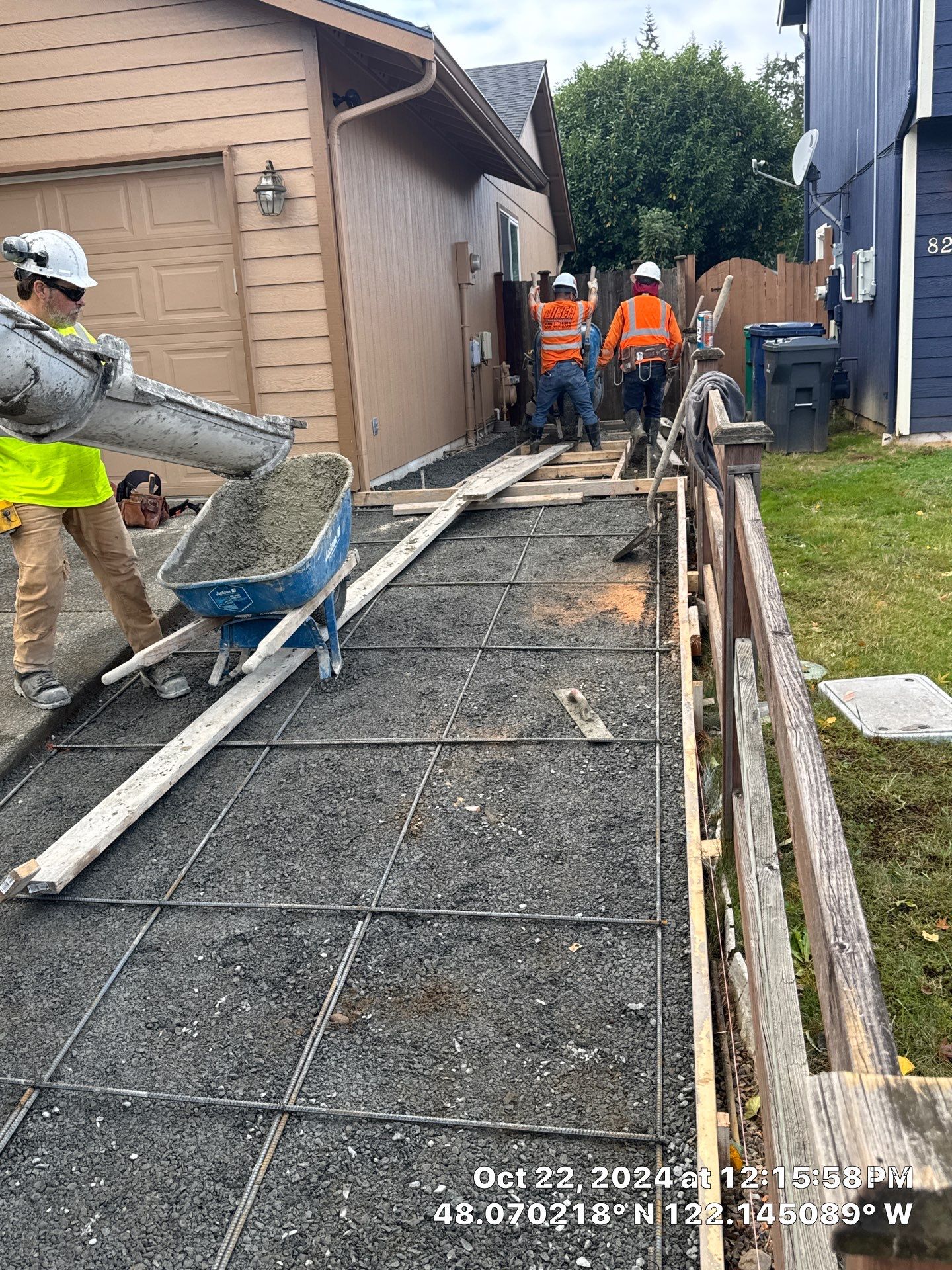 Custom Aggregate Walkway | Marysville  by Jireh Asphalt & Concrete Inc 