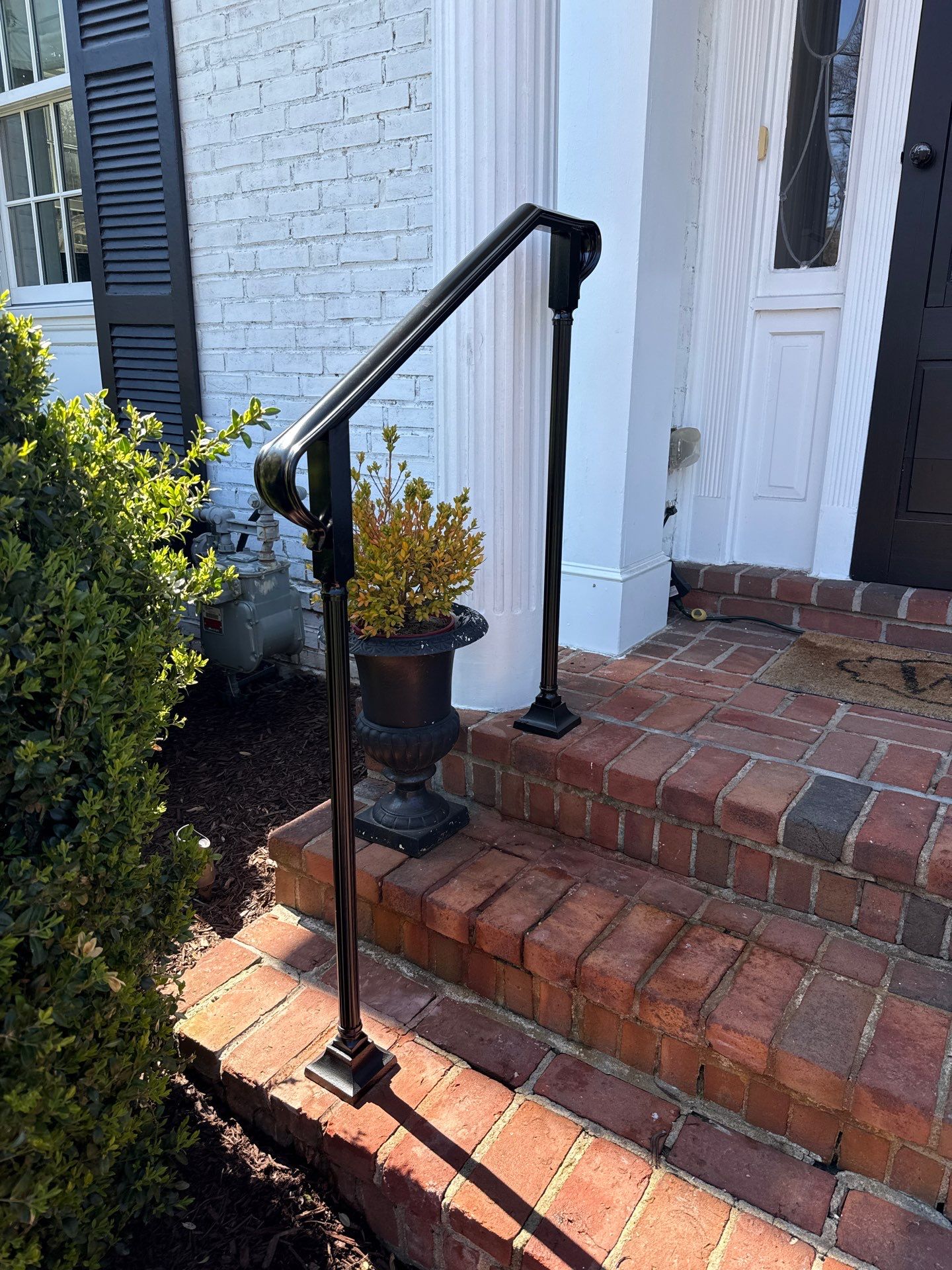 Sleek Minimalist Aluminum Stair Railing – Arlington, VA by Capitol Iron Works