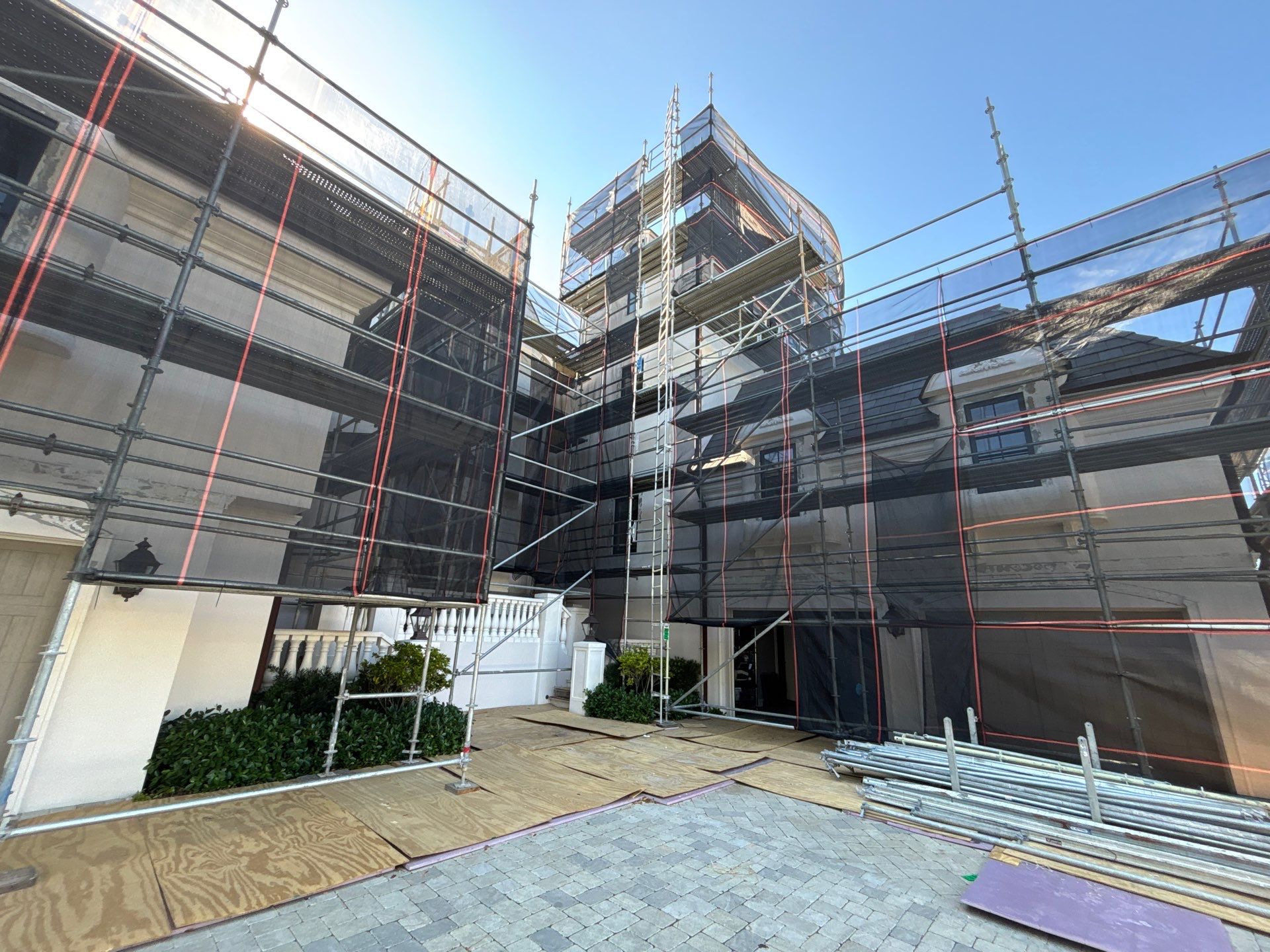 Gutter Installation using Half Round Seamless Gutters in Tampa FL by Gutter Professors