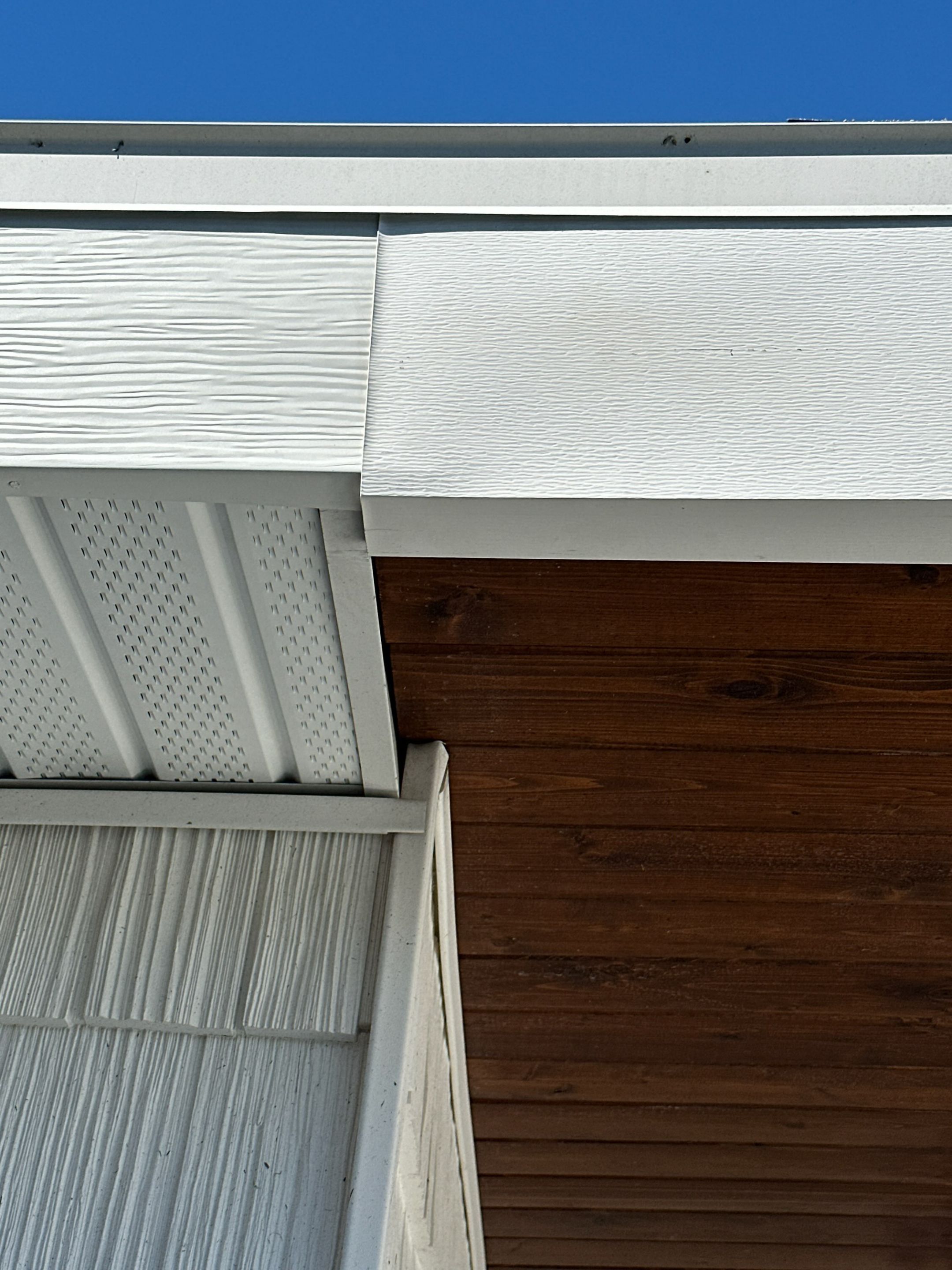 New Metal Soffit and Fascia in Siesta Key FL by Gutter Professors