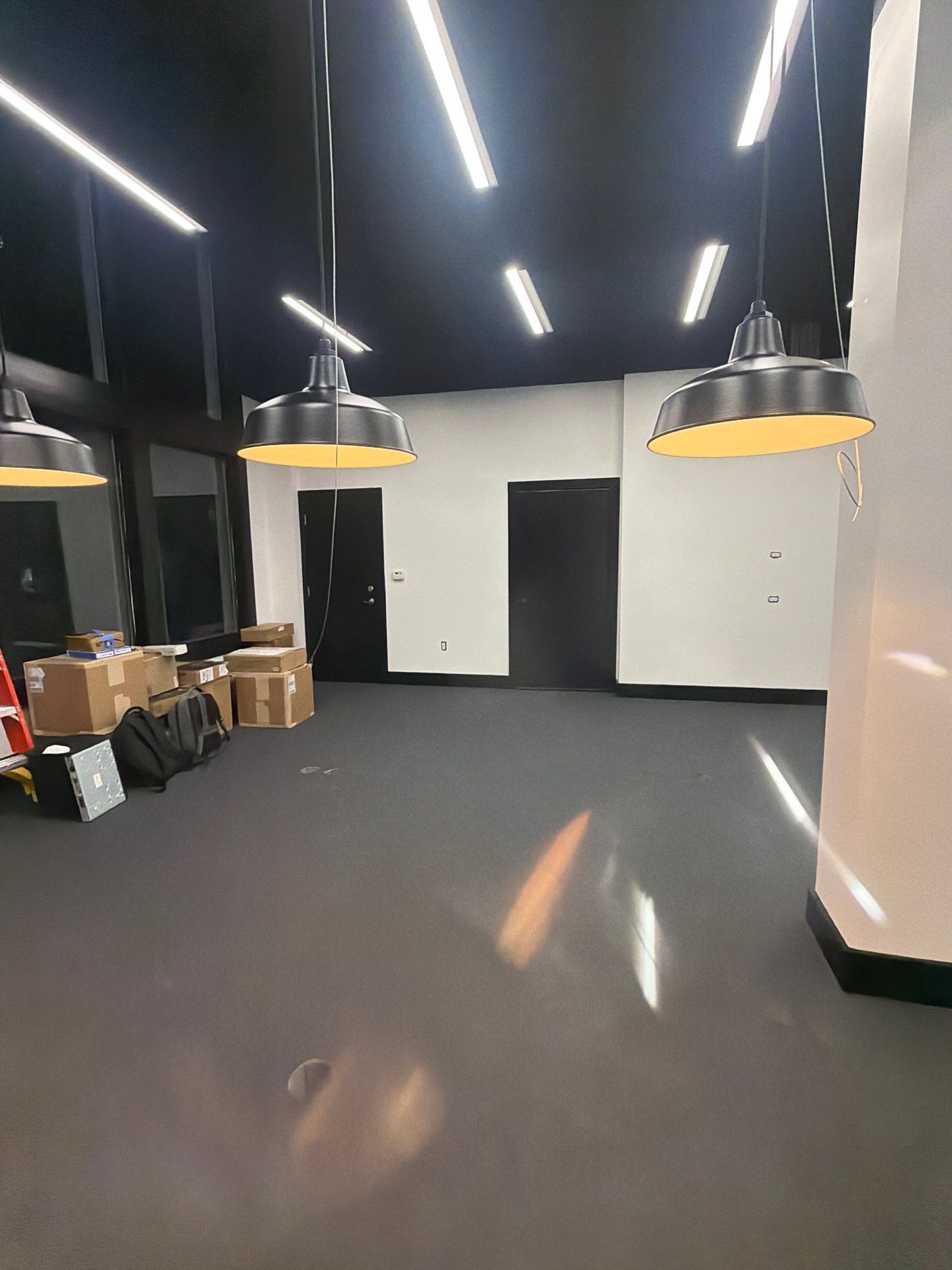 Commercial Retail Build Out for Verizon Mobile in Atlanta by Mark Allan Contracting