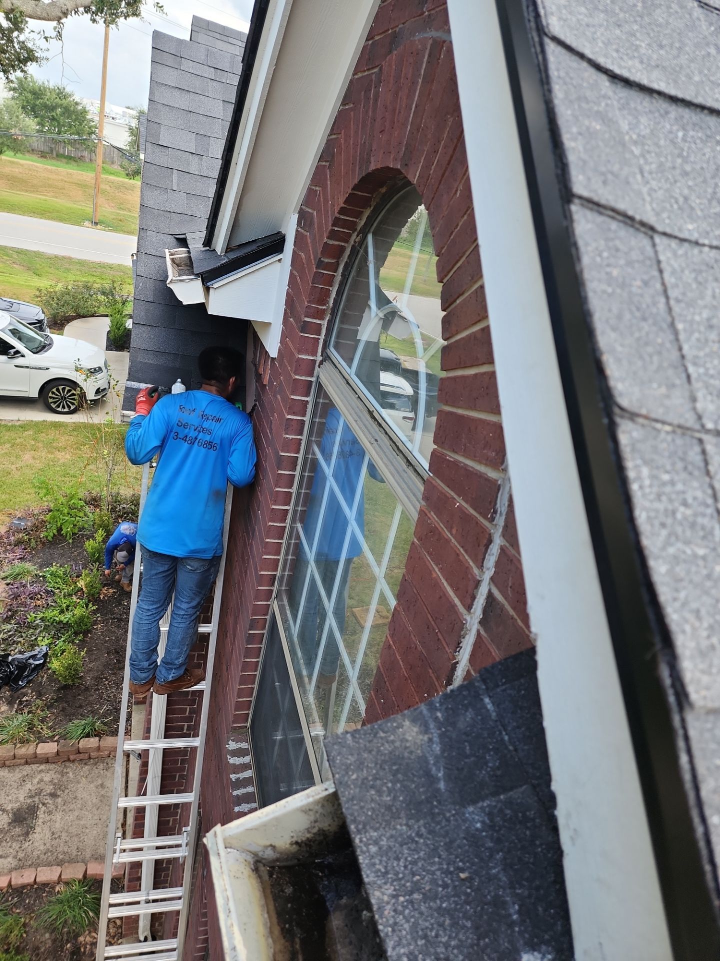 Residential Roofing Installation using Owen's Corning Duration (Lifetime) Shingles by Roof Repair Company