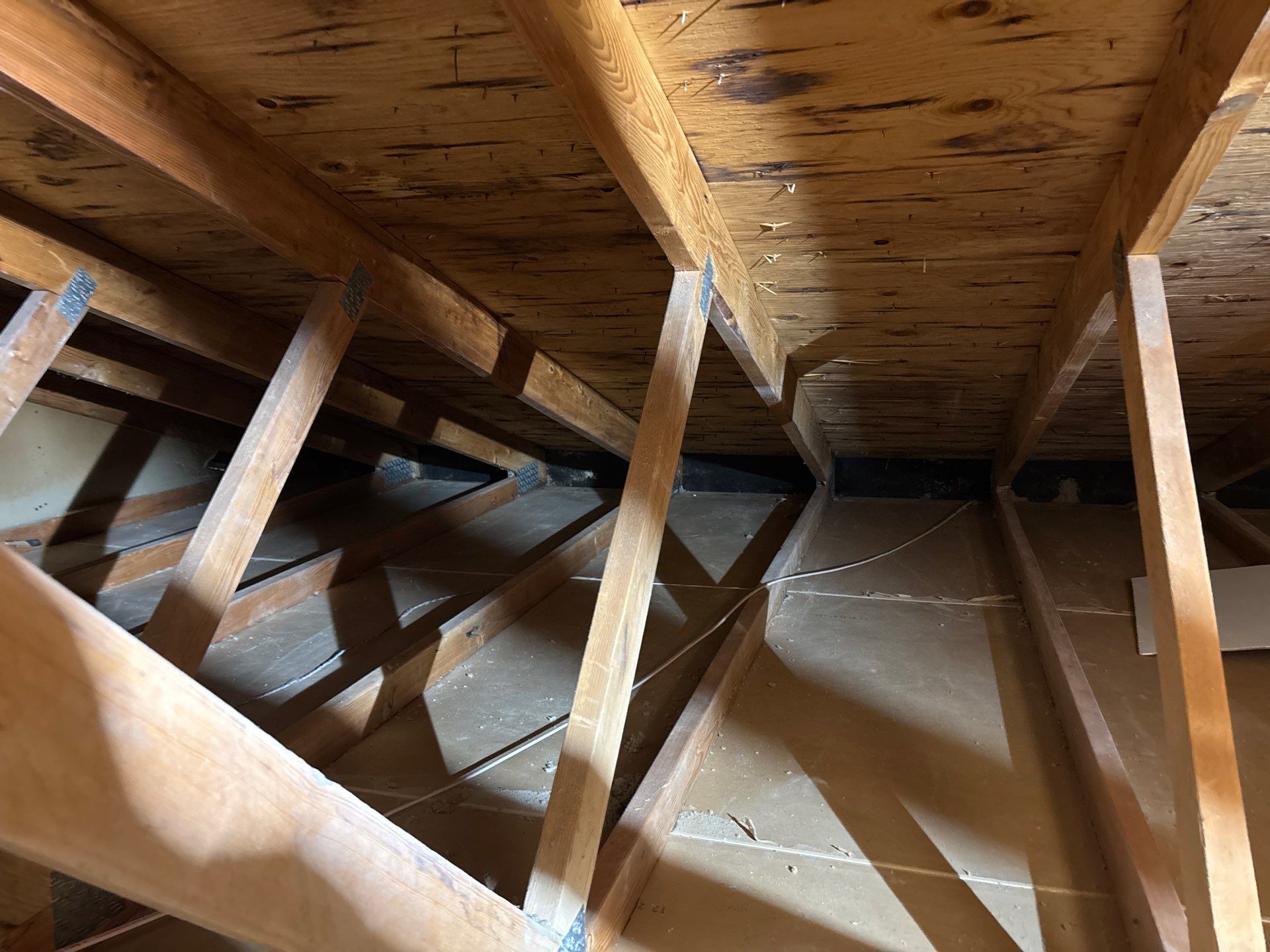 Stopping Ice Dams and Eliminating Drafts in Canonsburg, PA 15317 by Home Environment Solutions