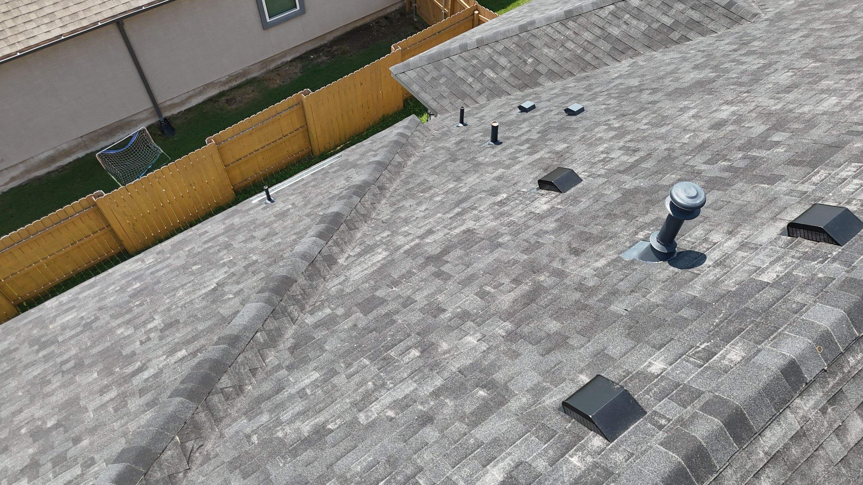 Brilliant Black - Malarkey Vista by RoofsOnly.com