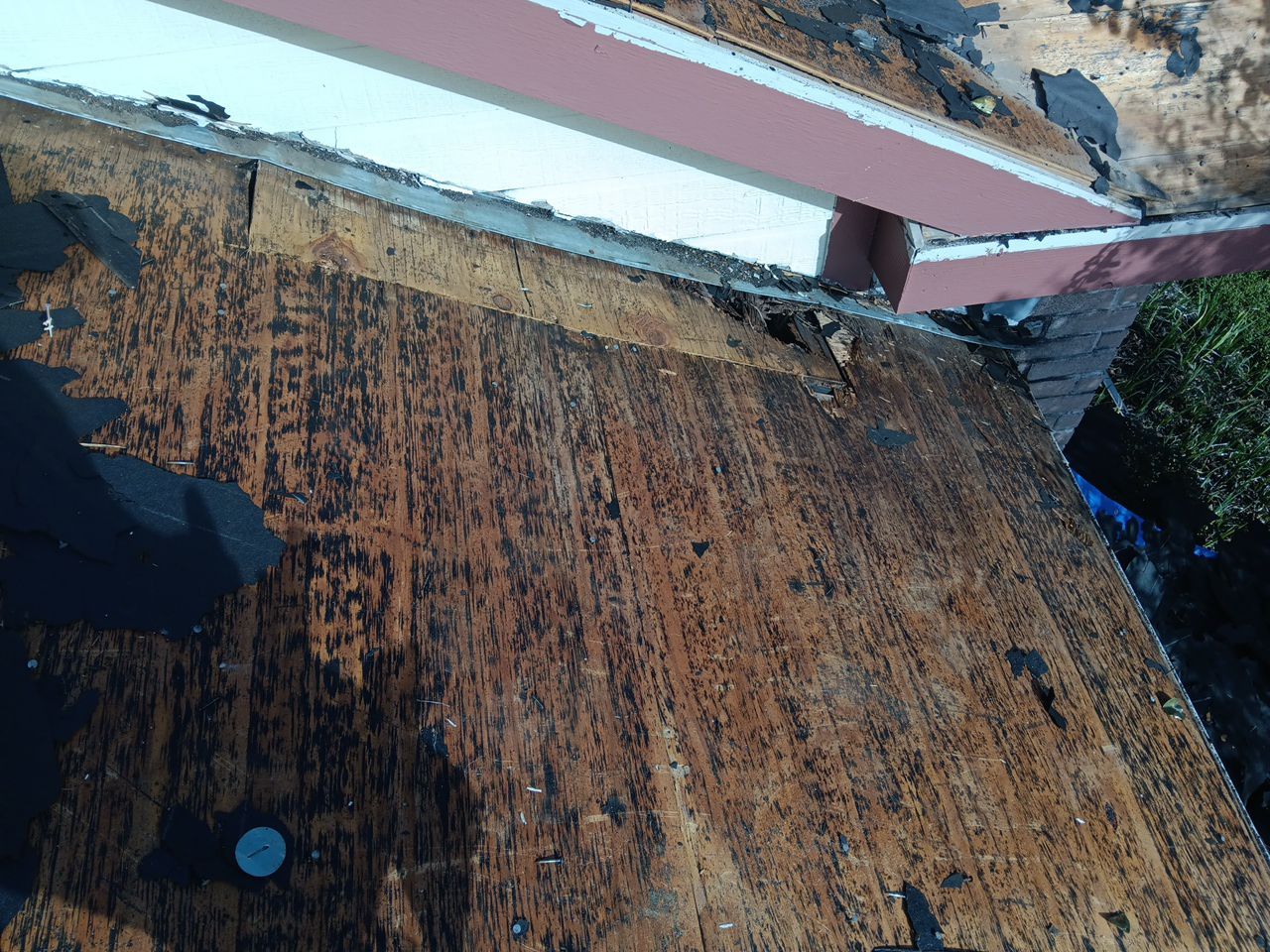 Residential Roofing Installation using Owen's Corning Duration (Lifetime) Shingles by Roof Repair Company