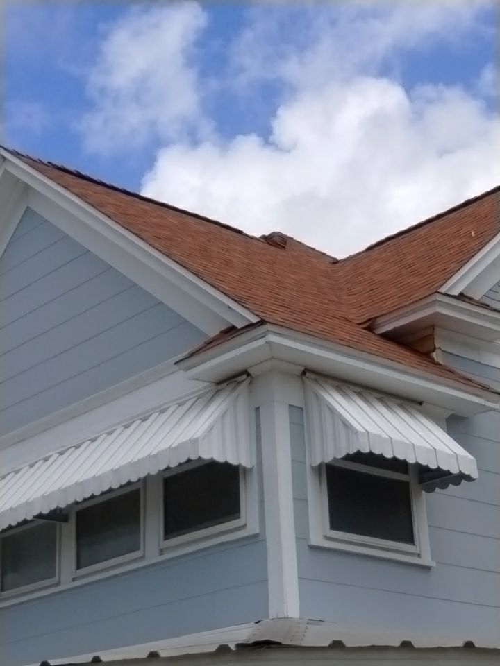 Sinton ShowStopper by Bayfront Roofing and Construction