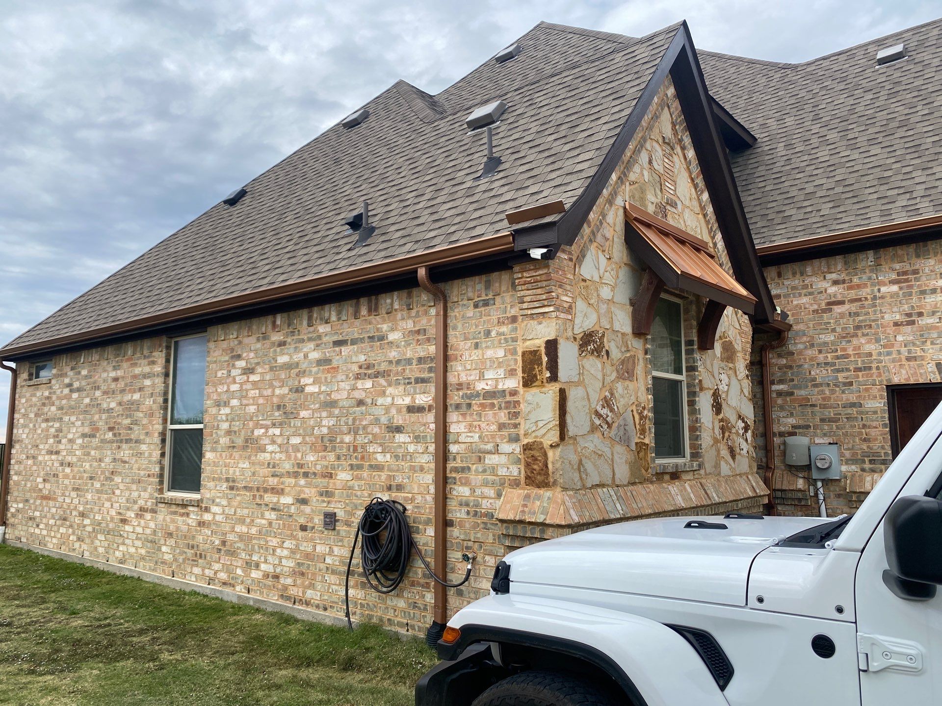 Exterior Painting: Trim & Siding by Nomad Painting