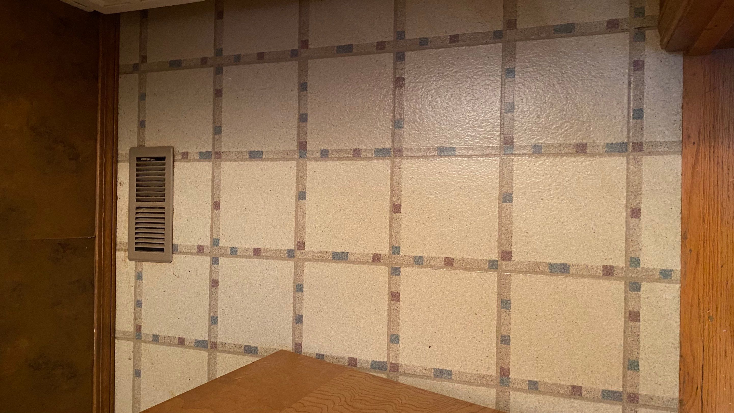 House cleaning in Lake Oswego by Cloud 9 Professional Cleaning Services