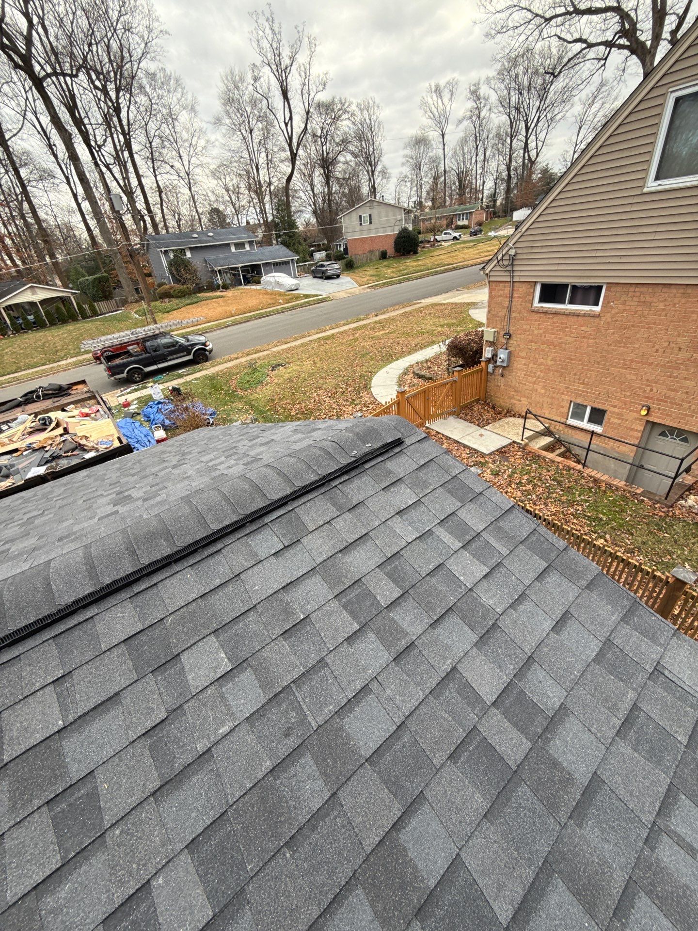 Springfield : Residential Roof Replacement with CertainTeed Landmark Pro in Max Moire Black  by RM Banning, Inc.