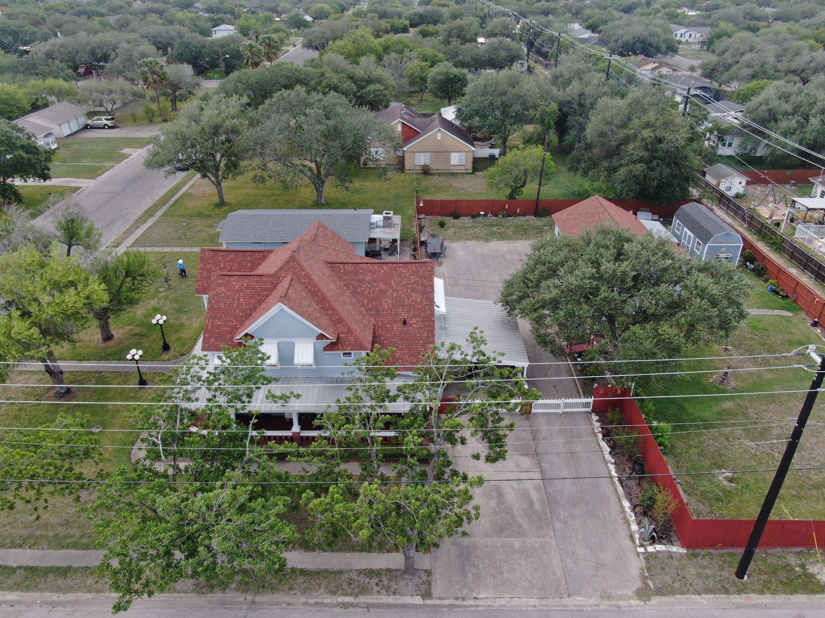Sinton ShowStopper by Bayfront Roofing and Construction