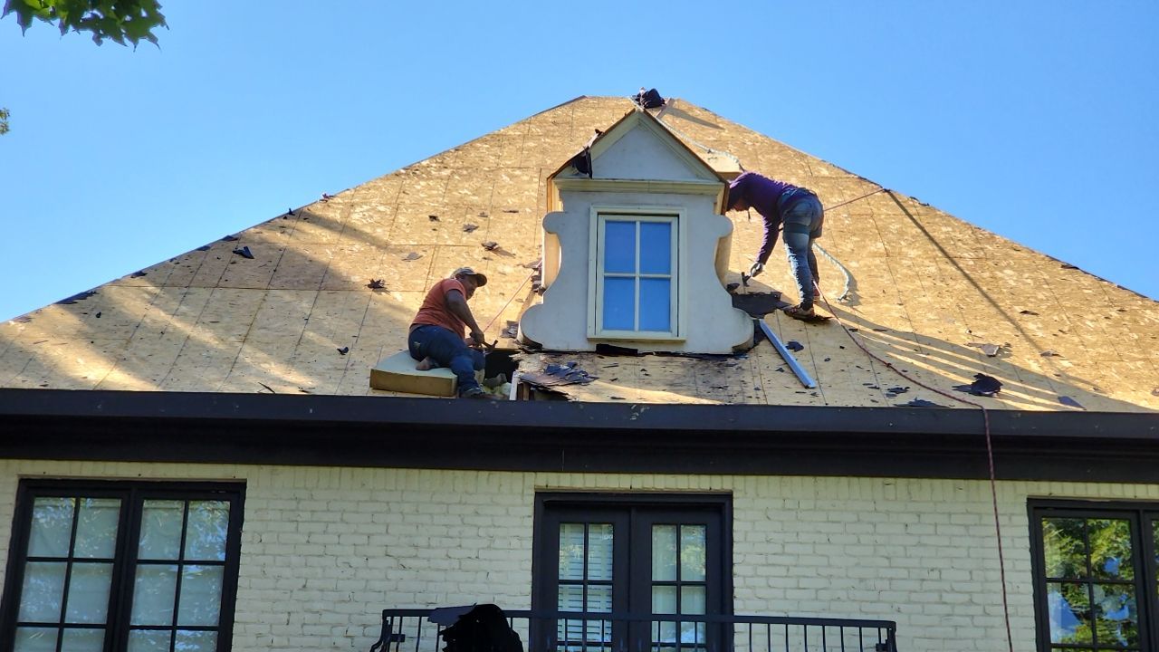 Presidential Shake Install by Paragon Roofing