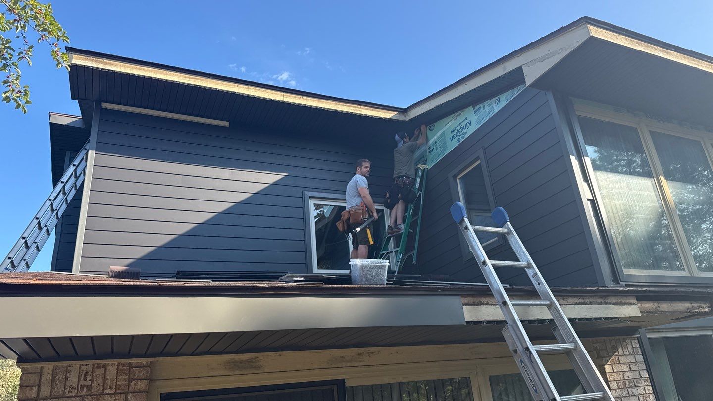 Siding Replacement using Alside S7 Cedar Mill Grain Cast Iron by 180 Contractors