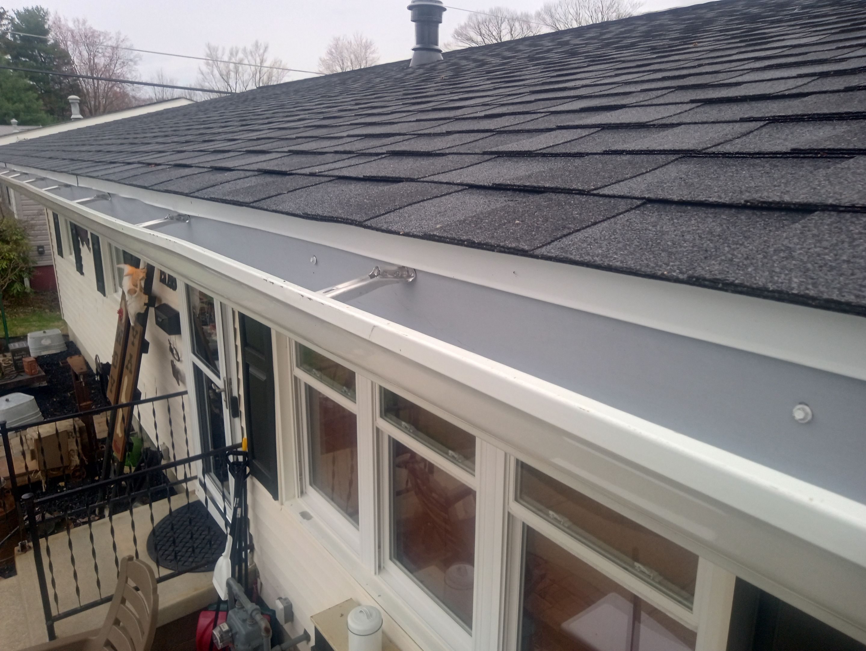 Stark Metro 2126 by Silver Leaf Contracting 