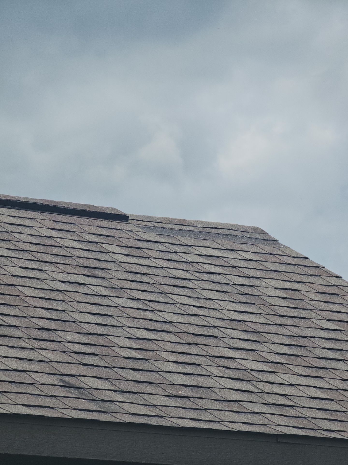 Hail Damage using Owen's Corning Duration (Lifetime) Shingles by Roof Repair Company