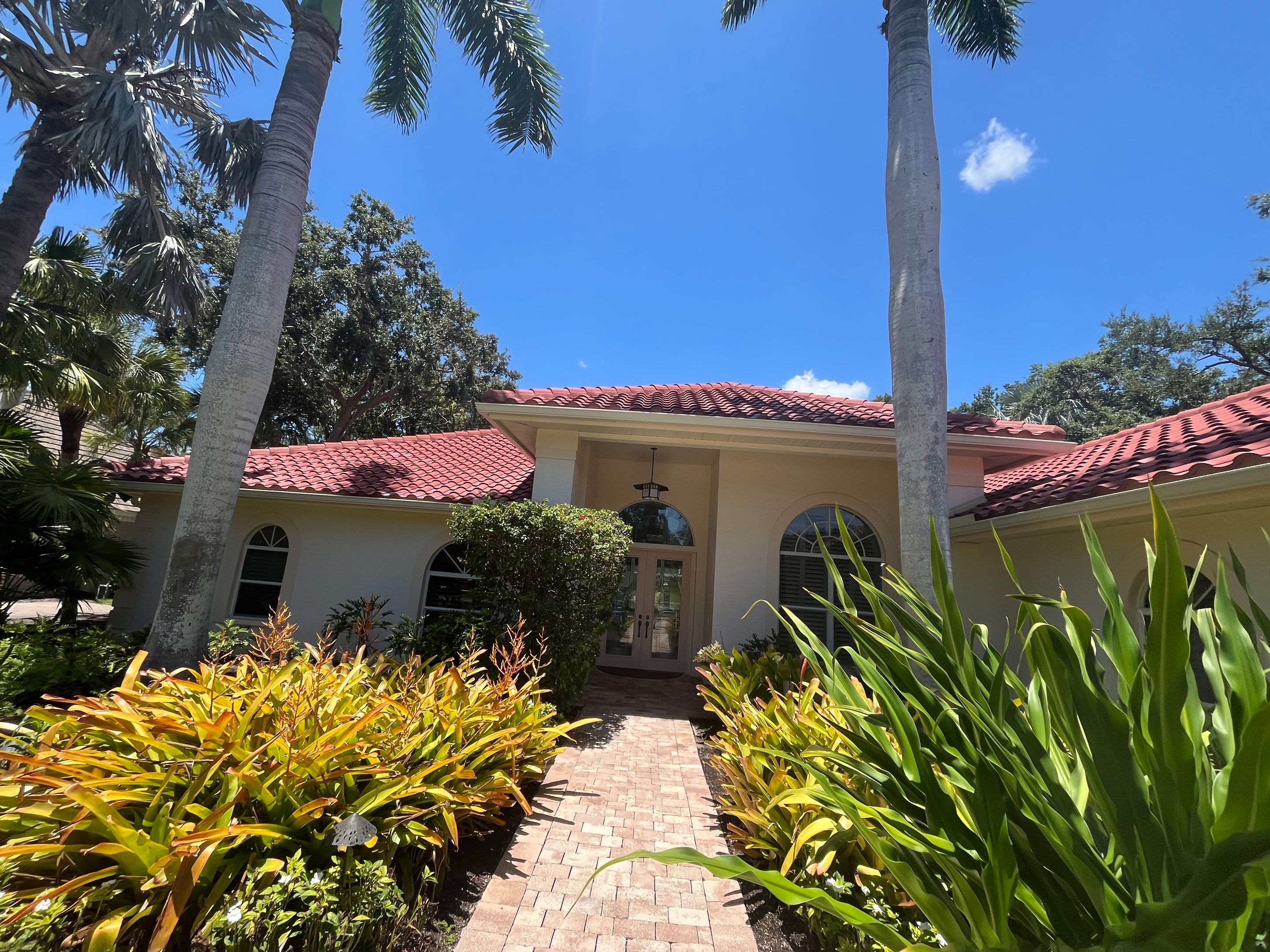 Splash Guard Gutters for Rainy Season Protection in Osprey FL by Gutter Professors