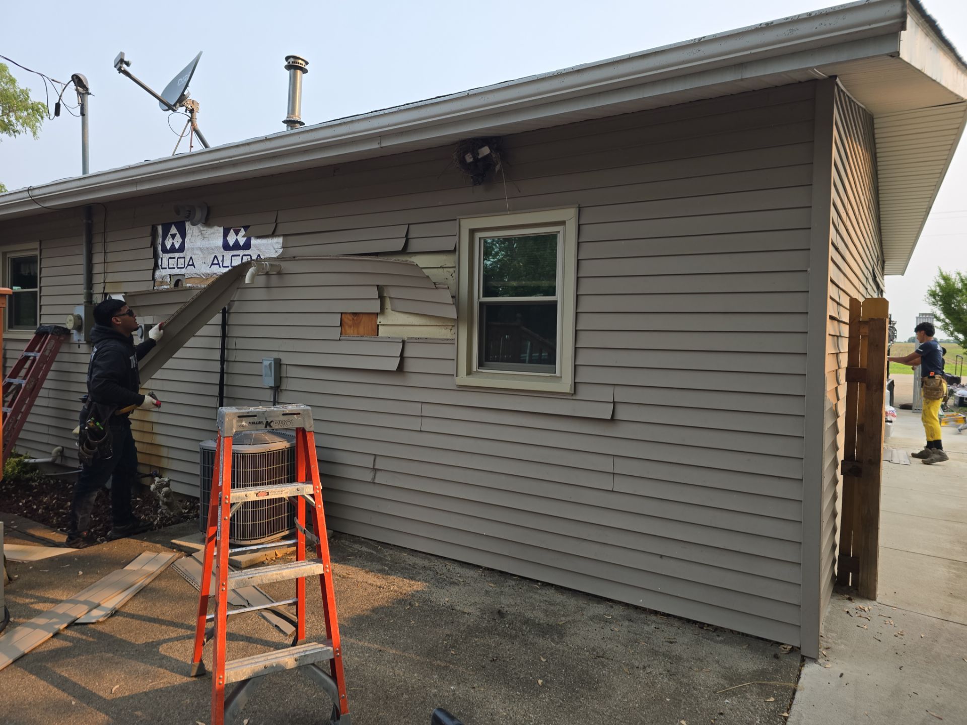 Vinyl Siding by NextWave Construction