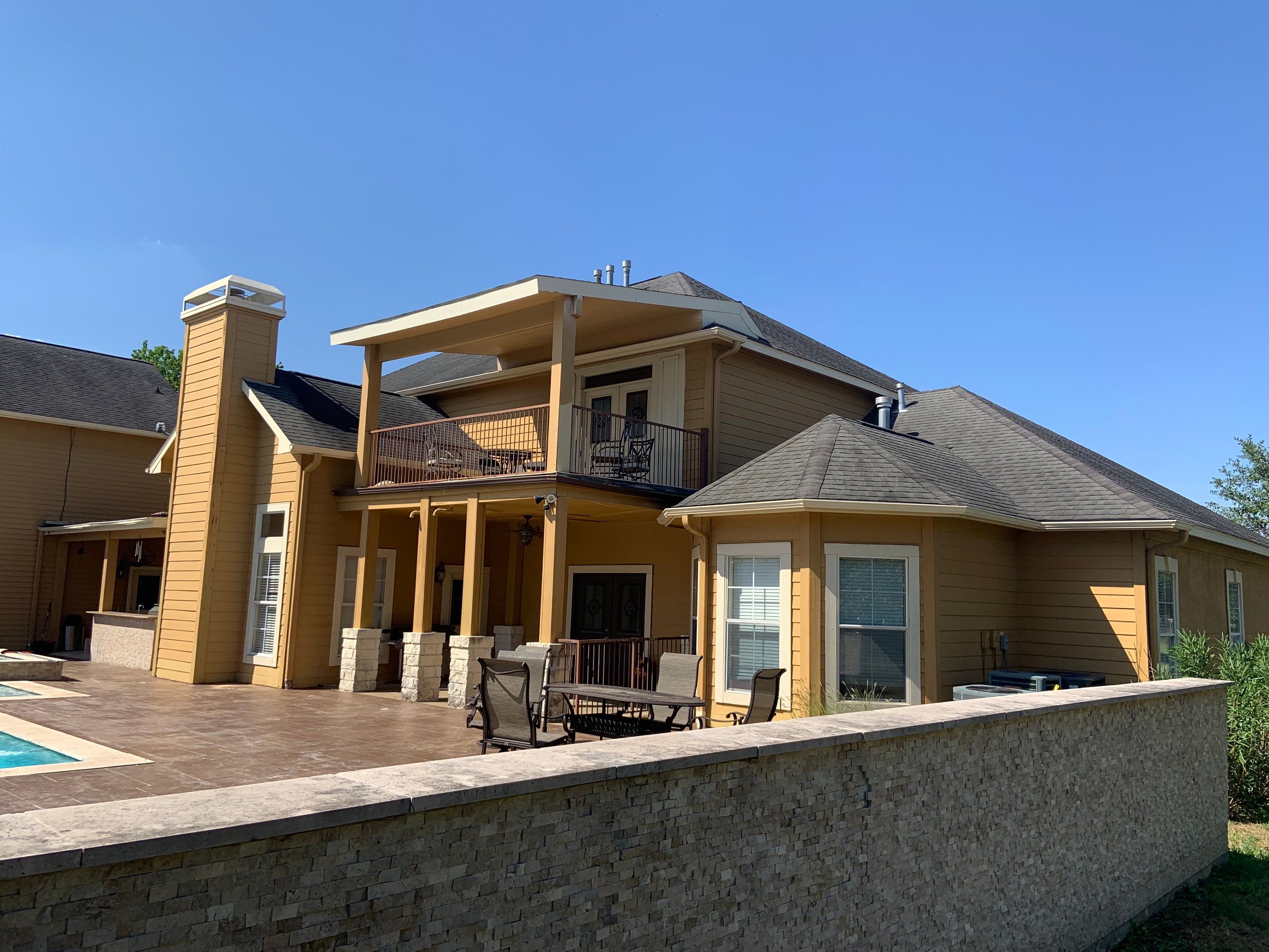 Residential Roofing Installation using Owen's Corning Duration (Lifetime) Shingles by Roof Repair Company