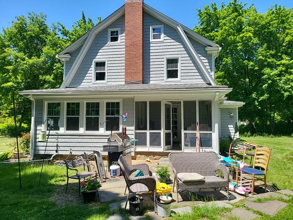 Siding Installation using Certainteed Cedar Impressions Sterling Gray by A Plus Exterior