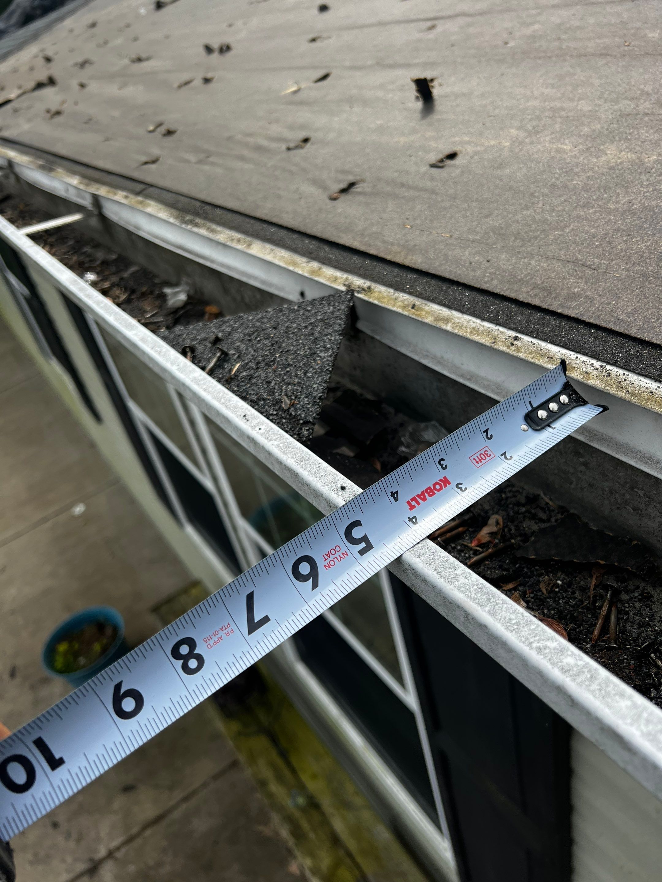 Residential Roofing Installation using Owens Corning Estate Gray Duration by Storm Contracting 