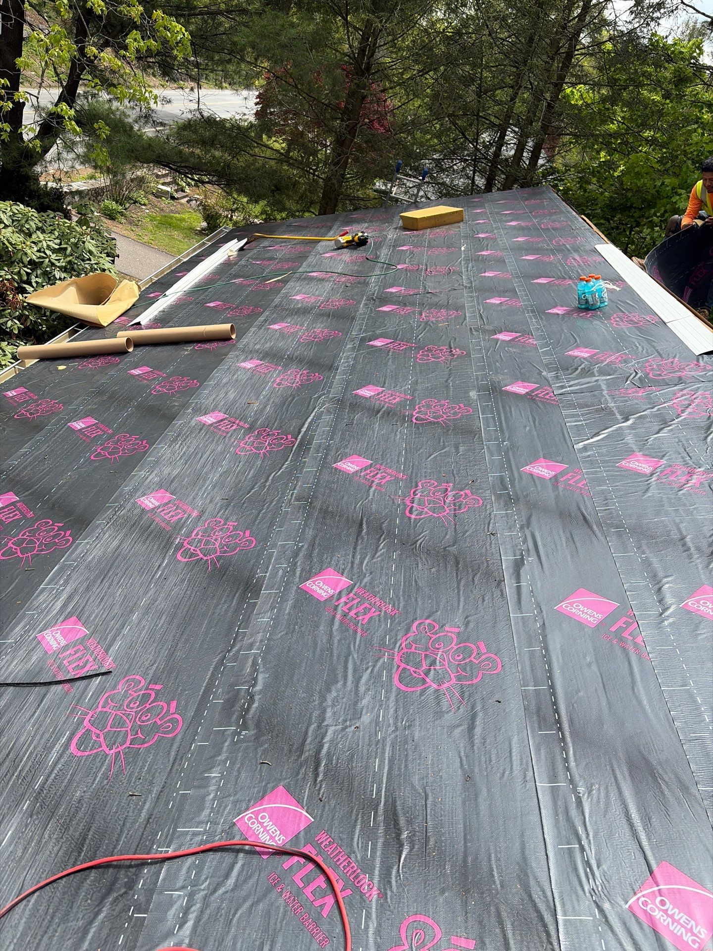 Owens Corning Duration: Onyx Black in Wolcott, Connecticut by Golden Shield Roofing
