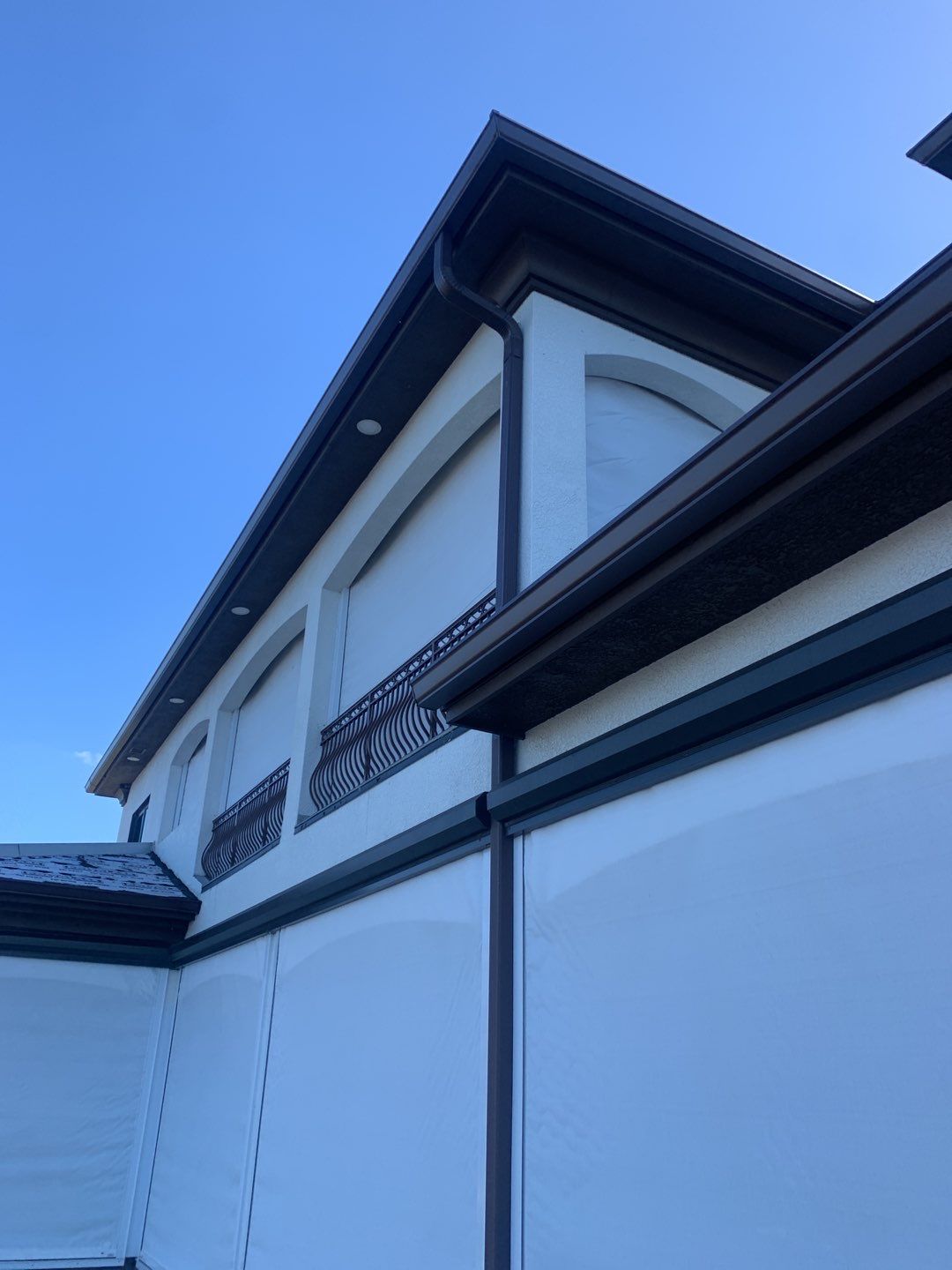 Brown Seamless Gutters using Royal Brown in Fort Myers FL by Gutter Professors