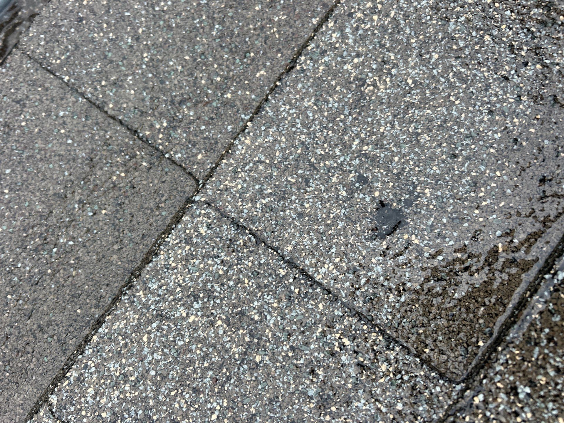 Hail Damage using Owen's Corning Duration (Lifetime) Shingles by Roof Repair Company