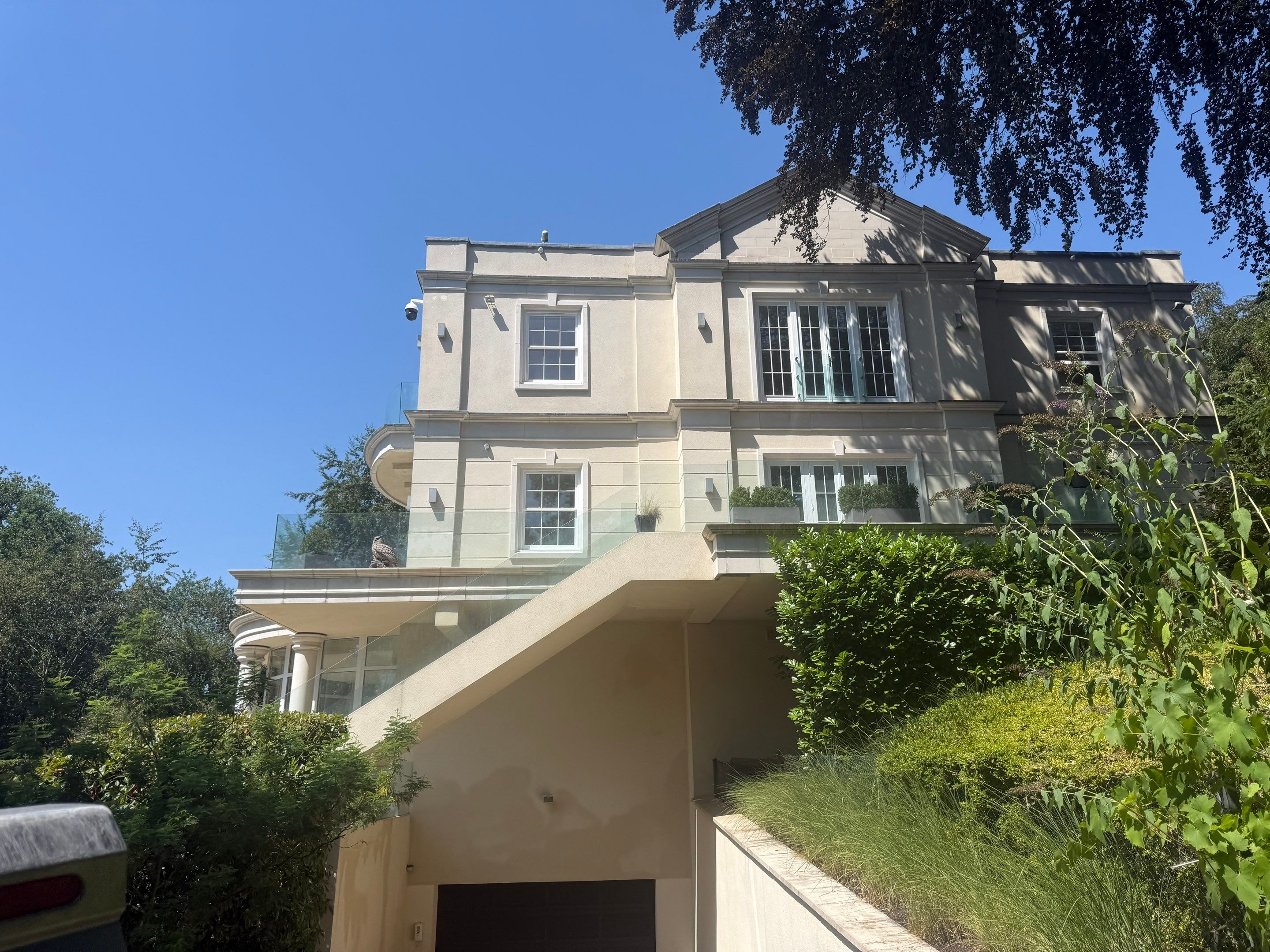 Full Exterior Cleaning of a Neoclassical Estate in Weybridge by Ges Exterior Cleaning ltd