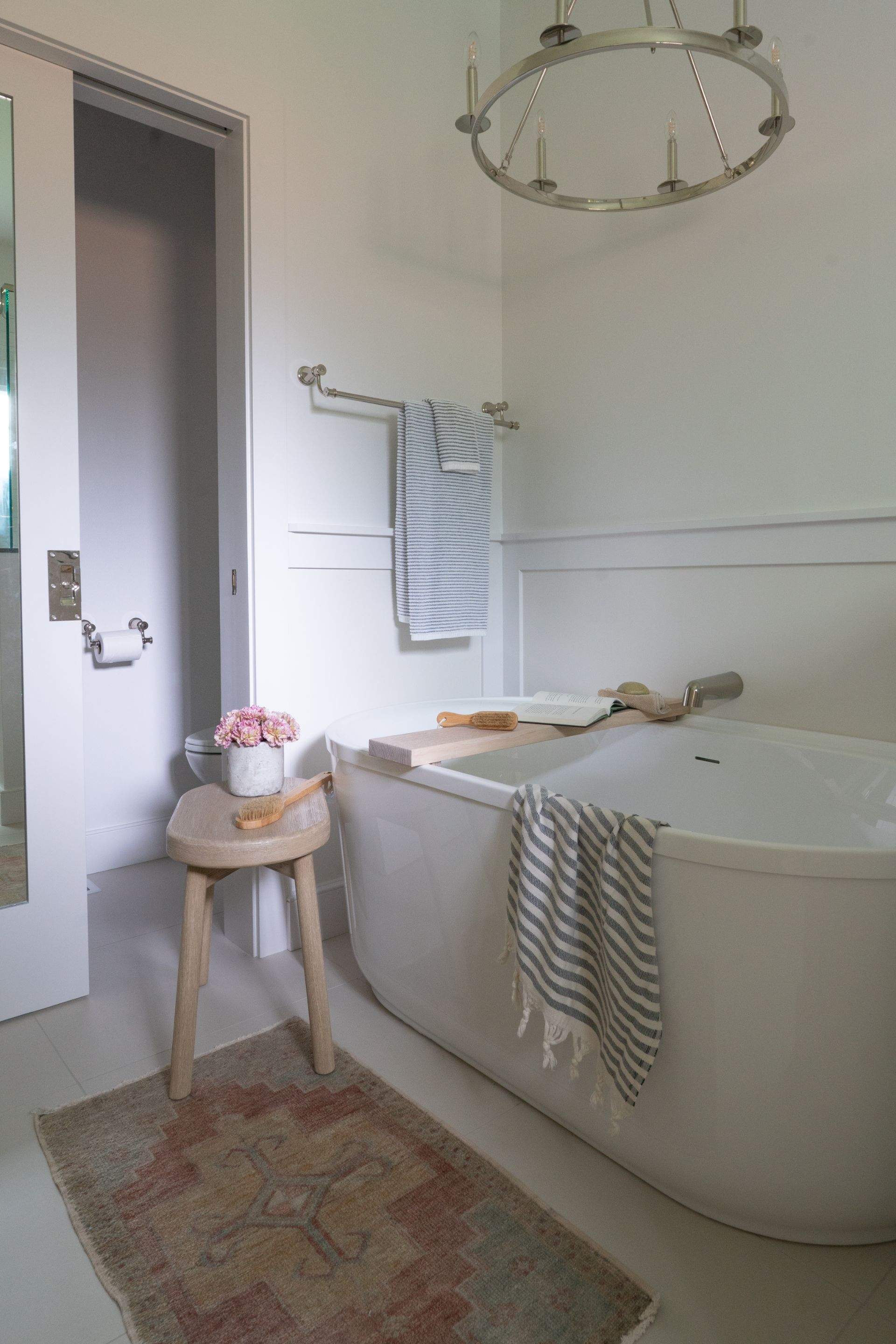 Shoreline Primary Bath Remodel by LinMak Construction