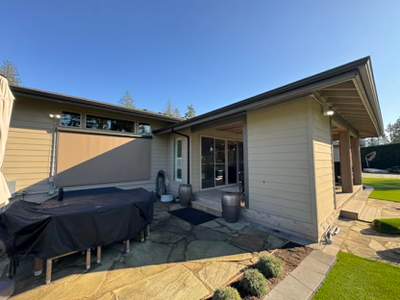 Flood lights w/ conduit