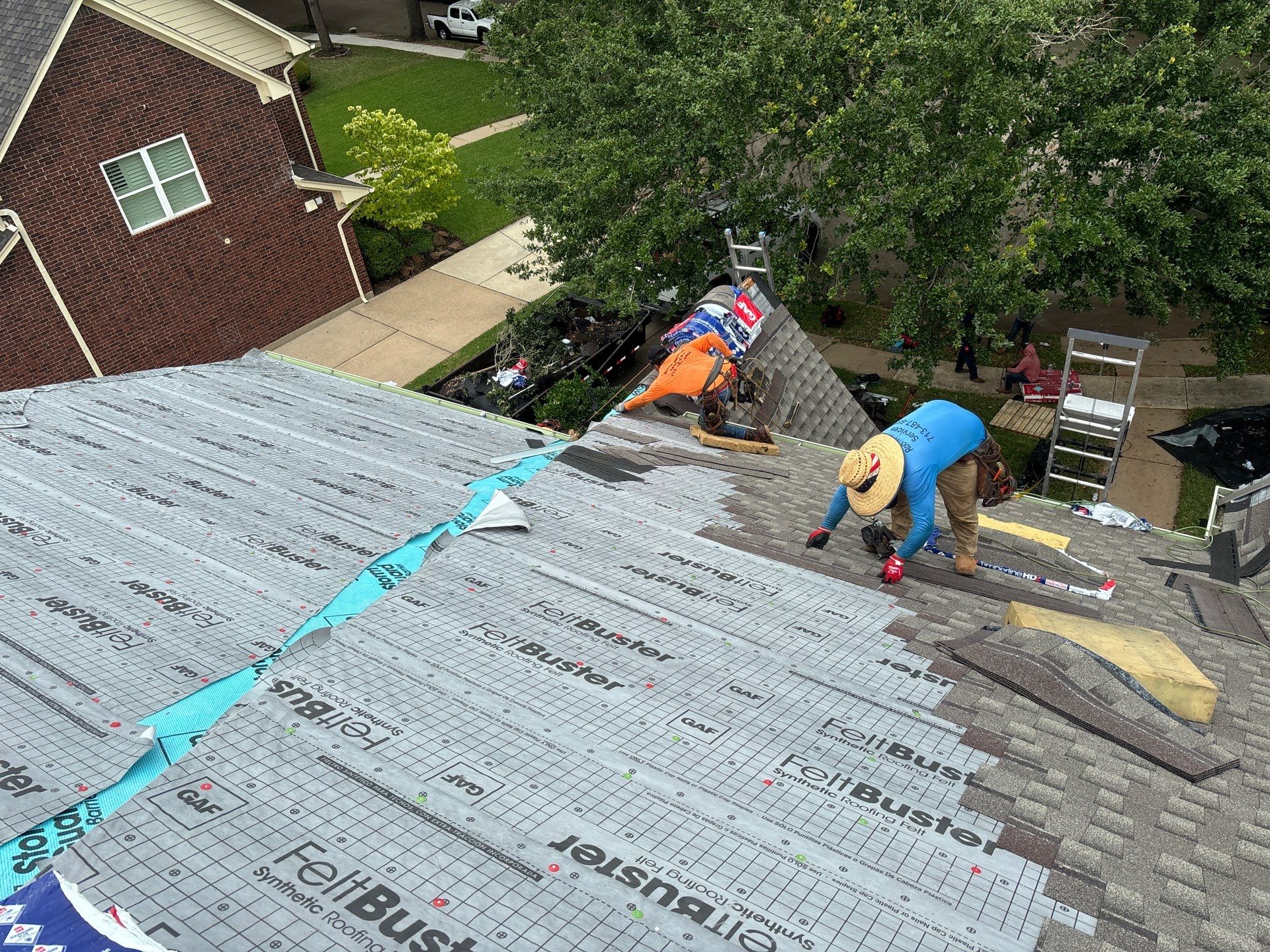 Roof Replacement in Austin Park, Sugar Land TX by Roof Repair Company