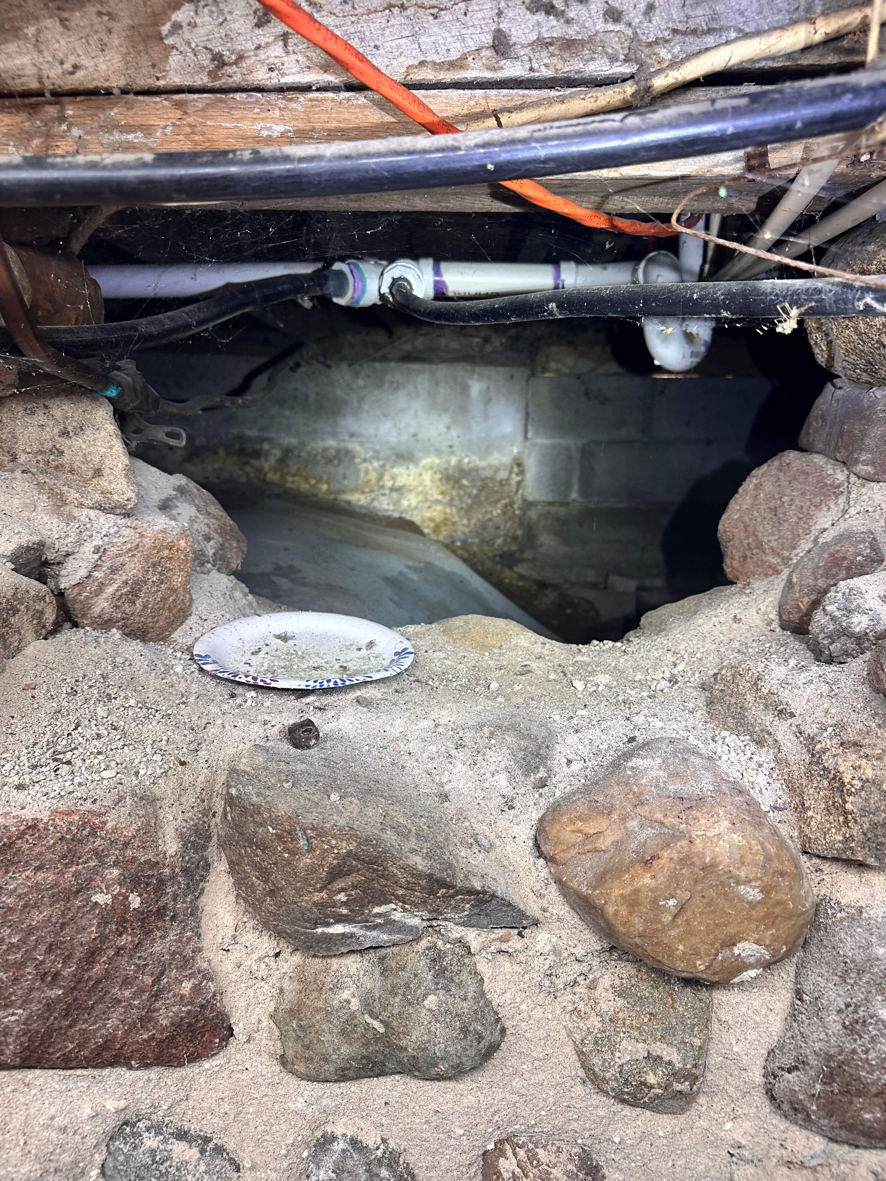 Crawl Space Interior/Exterior Waterproofing by Toledo Basement Repair 