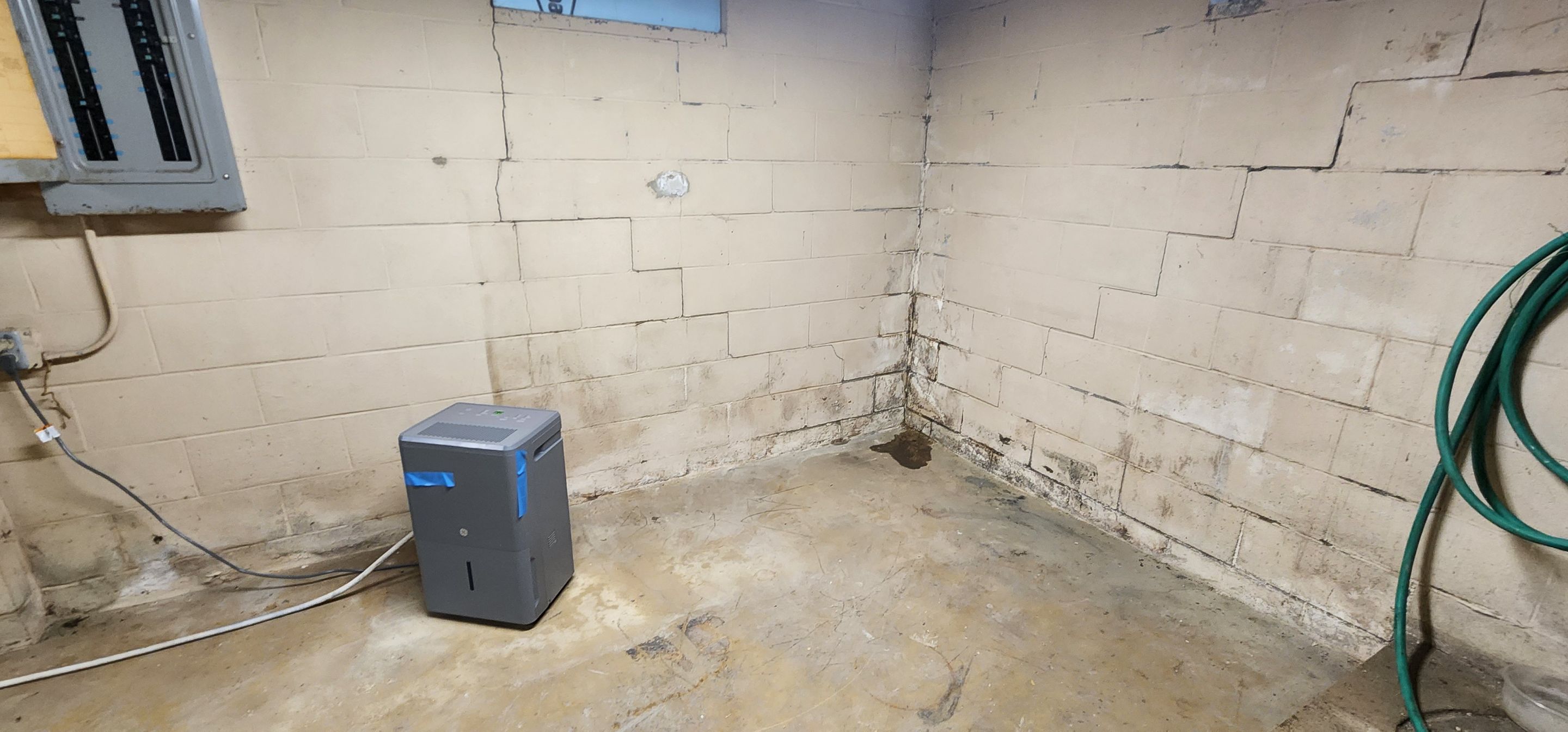 Exterior Waterproofing & Embedded Fiber Reinforcements by Toledo Basement Repair