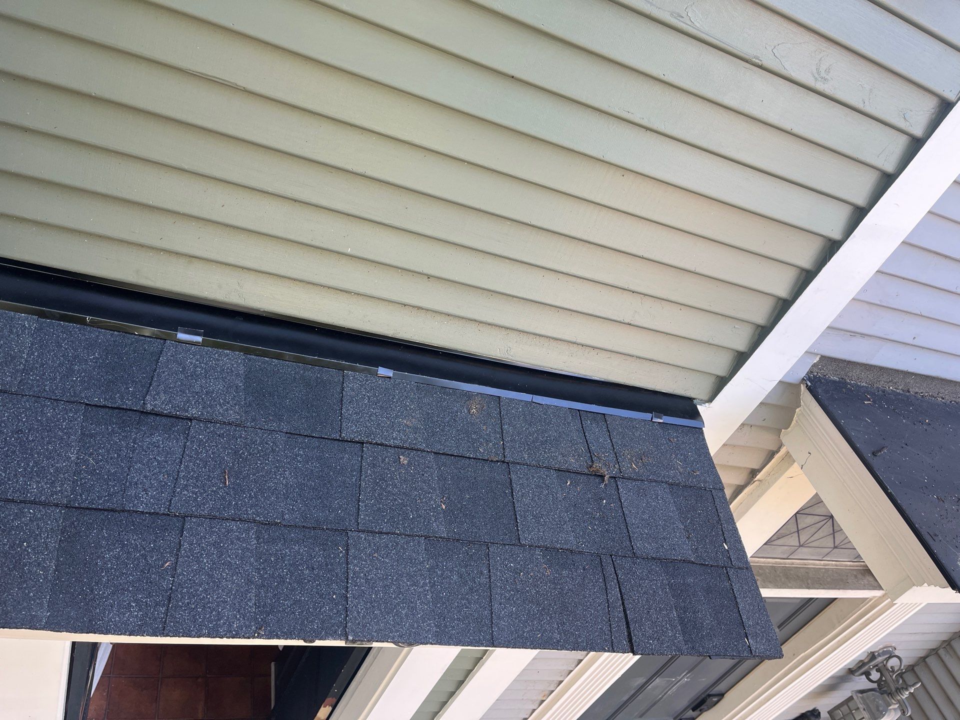 Alexandria: Siding Replacement with Solid Pine Wood Lap Siding by RM Banning, Inc.