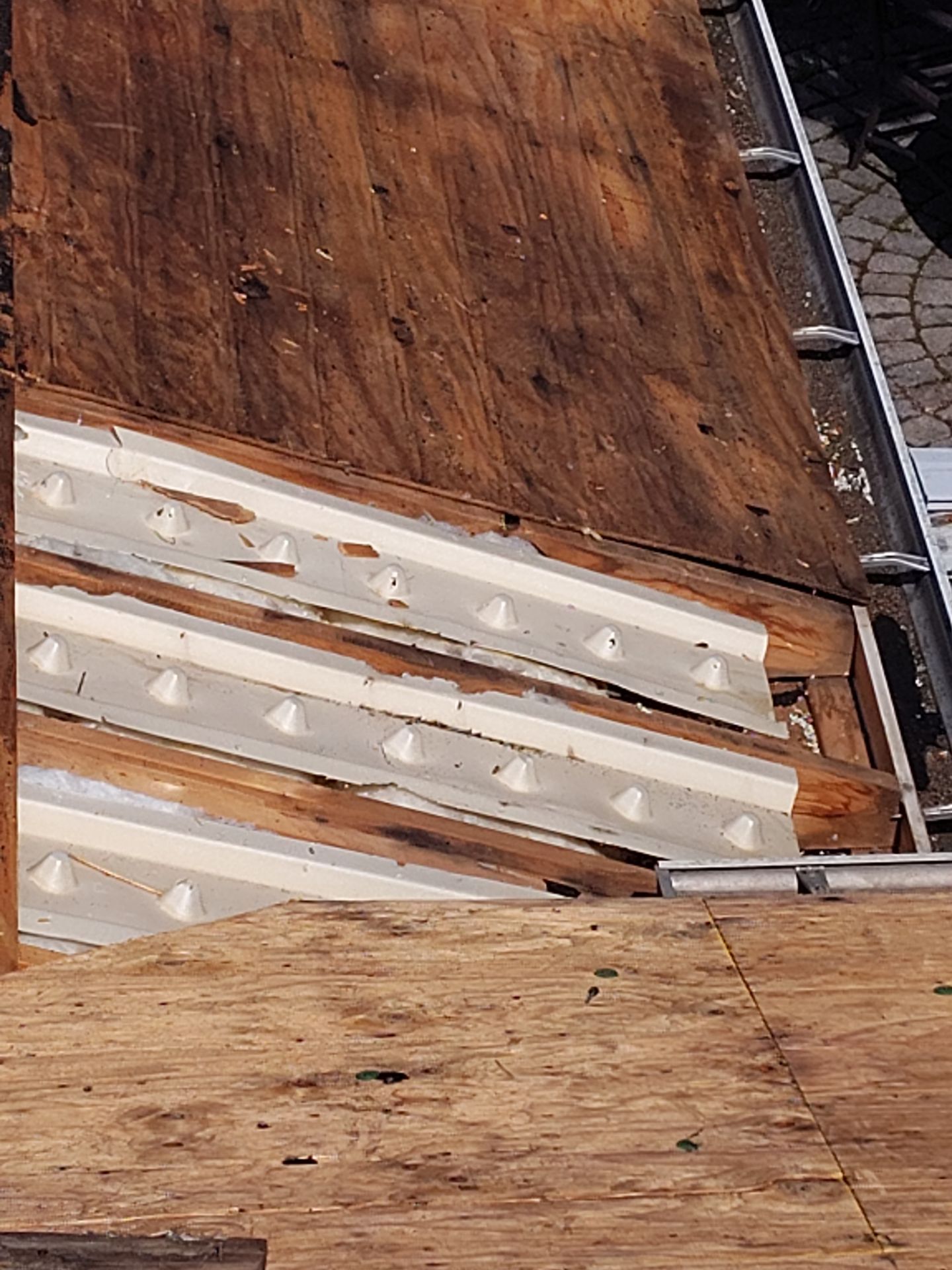 Residential Roofing Installation using Gaf Hdz Architectural Shingle by Teflon Roofing