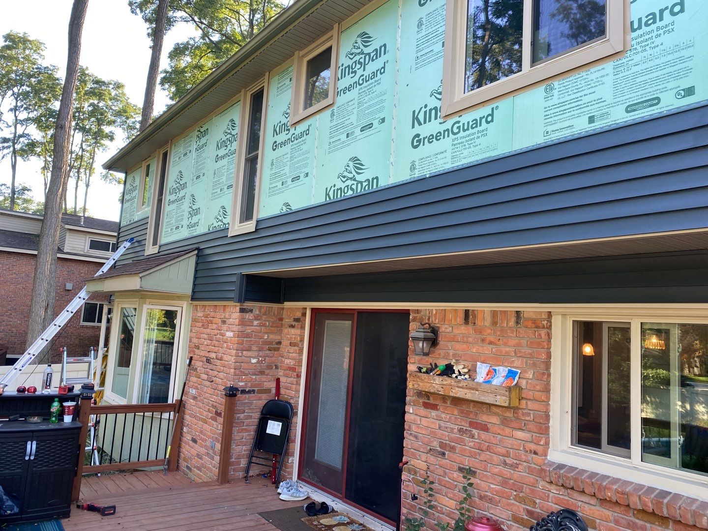 Siding Replacement using CertainTeed Restoration Classic D5 by 180 Contractors
