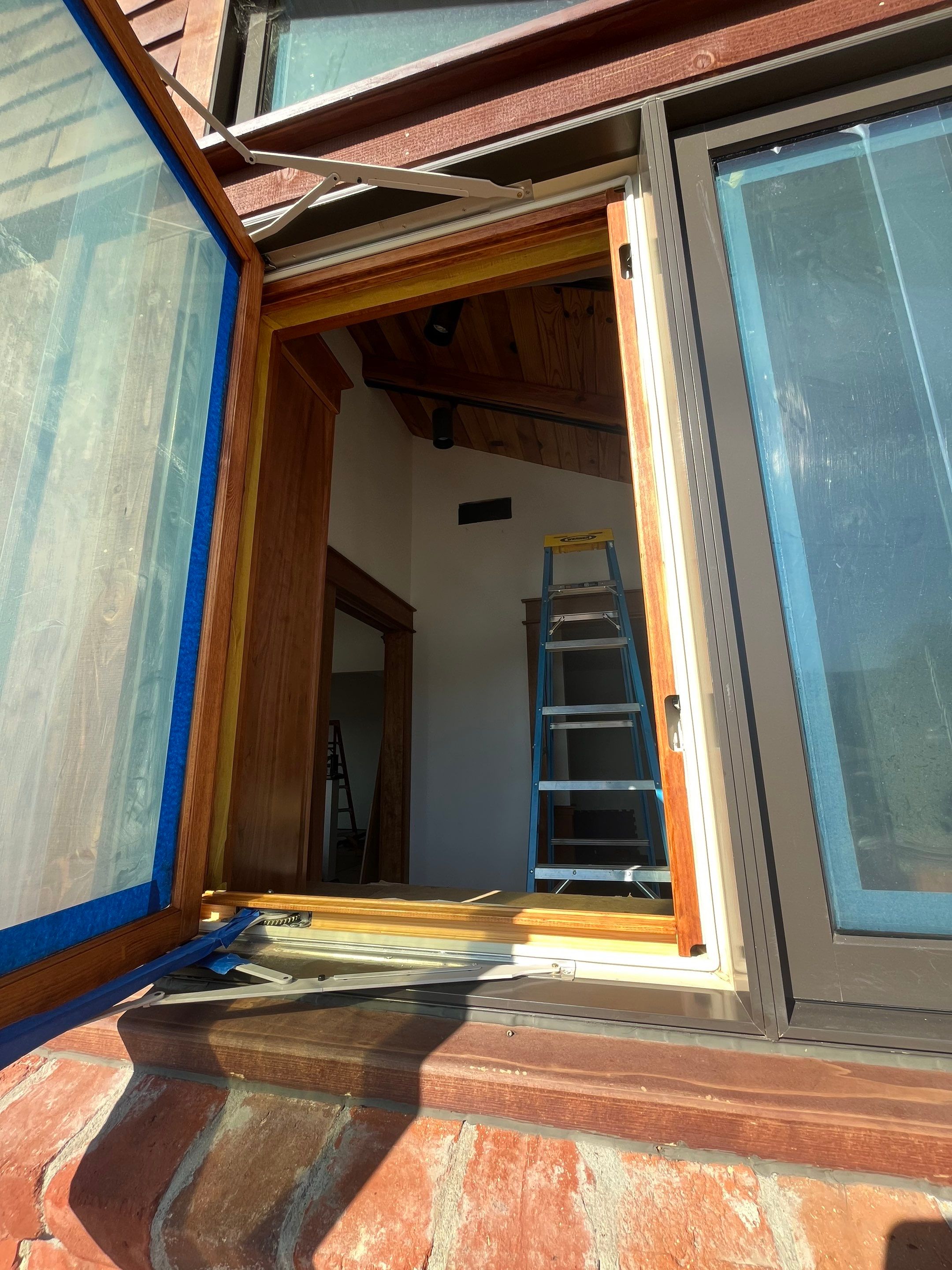 Custom interior painting and decorating by Herrera’s Bay Area Painting inc.