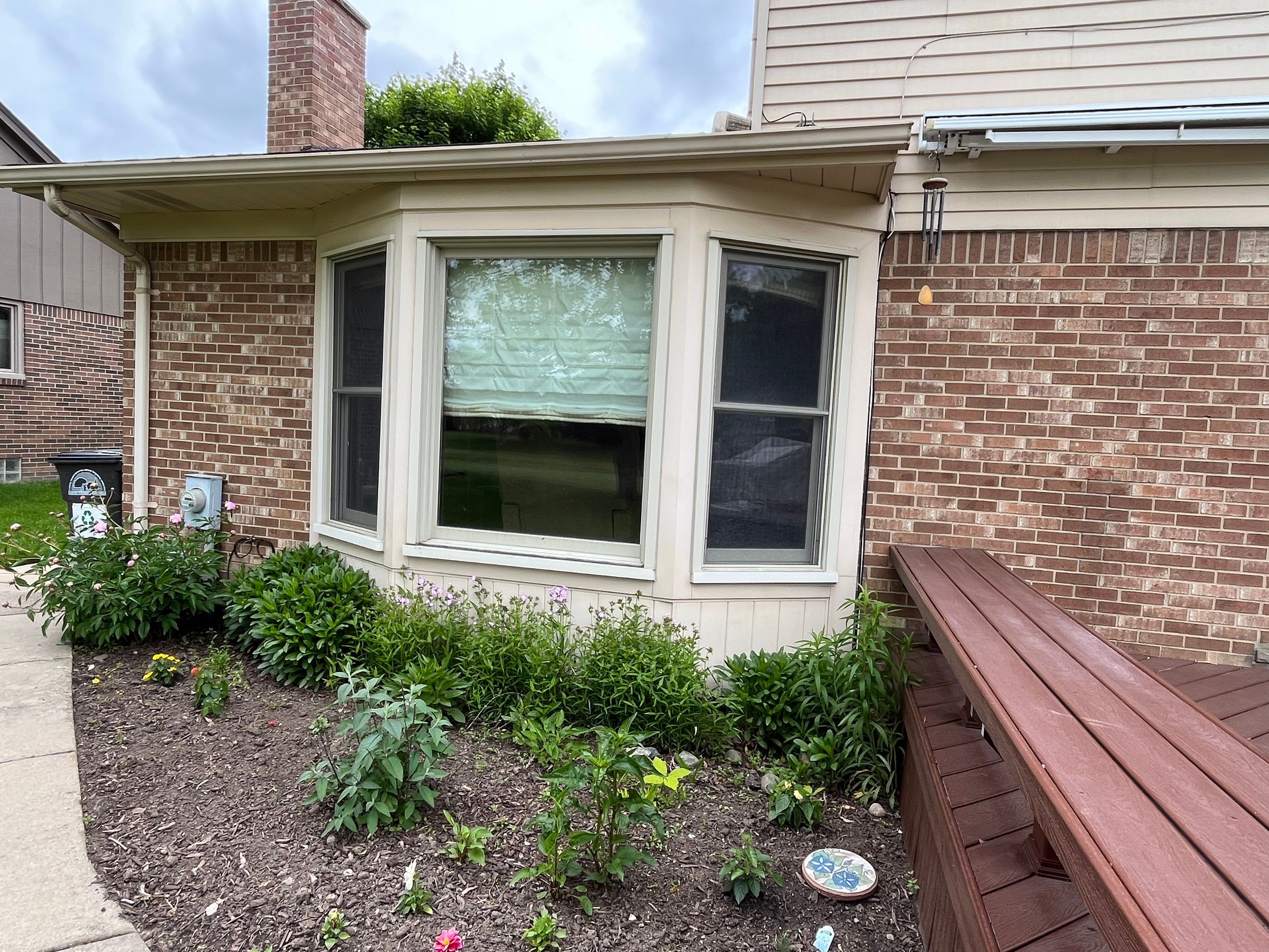 Siding Replacement using Alside S7 Cedar Mill Grain Pebble by 180 Contractors