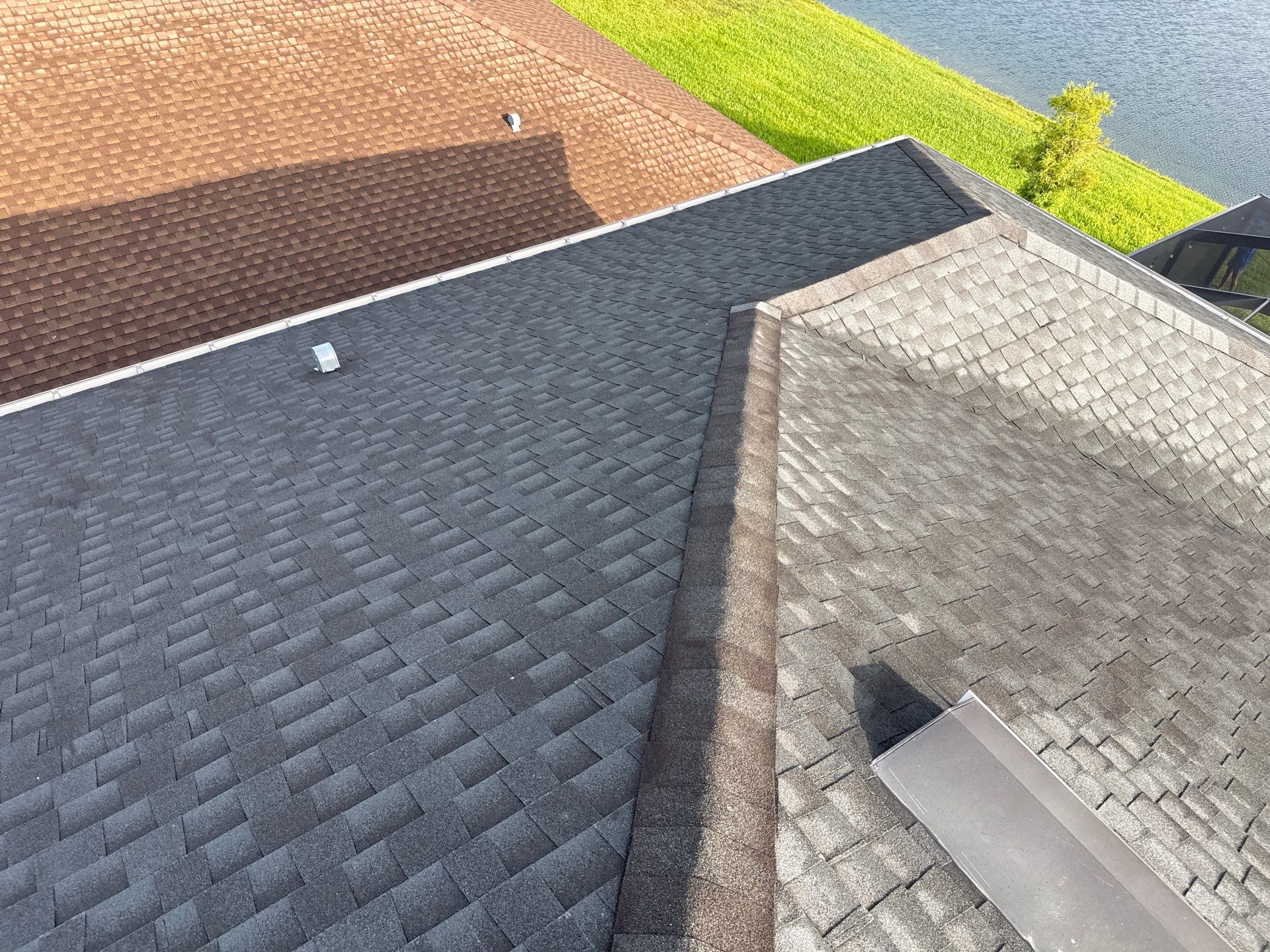 2-Story Asphalt Shingle Roof Cleaning & House Wash – Cypress Mill, Sun City Center, FL by Sunshine AquaWash