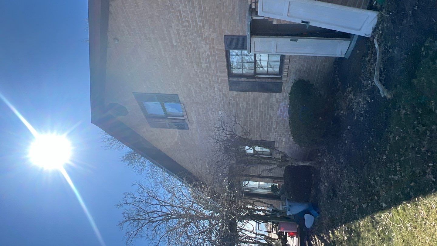 Residential Roofing Installation using Great American Shake - Mustang Brown by Nitro Roofing and Construction